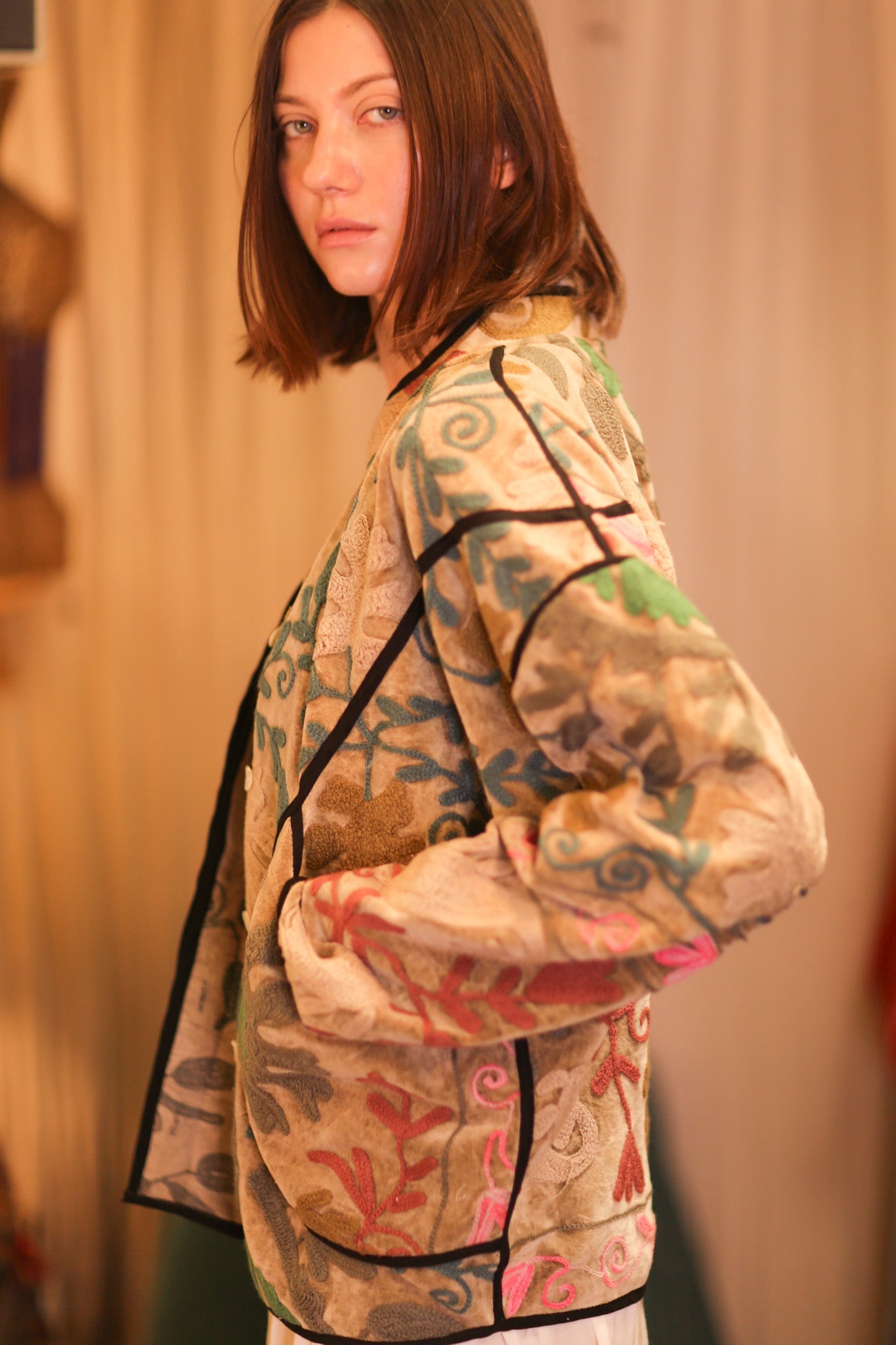 EMBROIDERED VELVET JACKET GORKIN - BANGKOK TAILOR CLOTHING STORE - HANDMADE CLOTHING