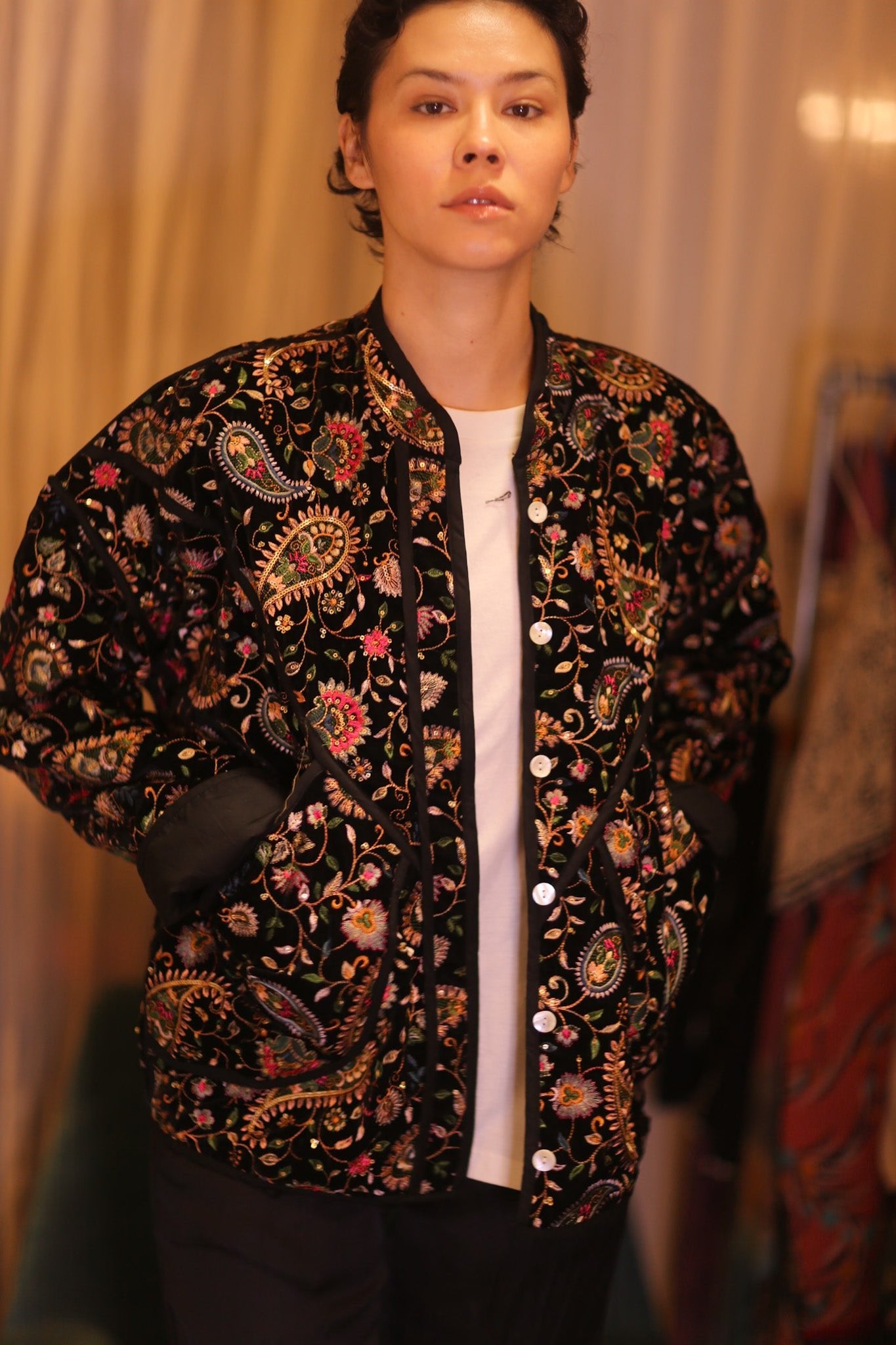 EMBROIDERED VELVET JACKET HYO - BANGKOK TAILOR CLOTHING STORE - HANDMADE CLOTHING