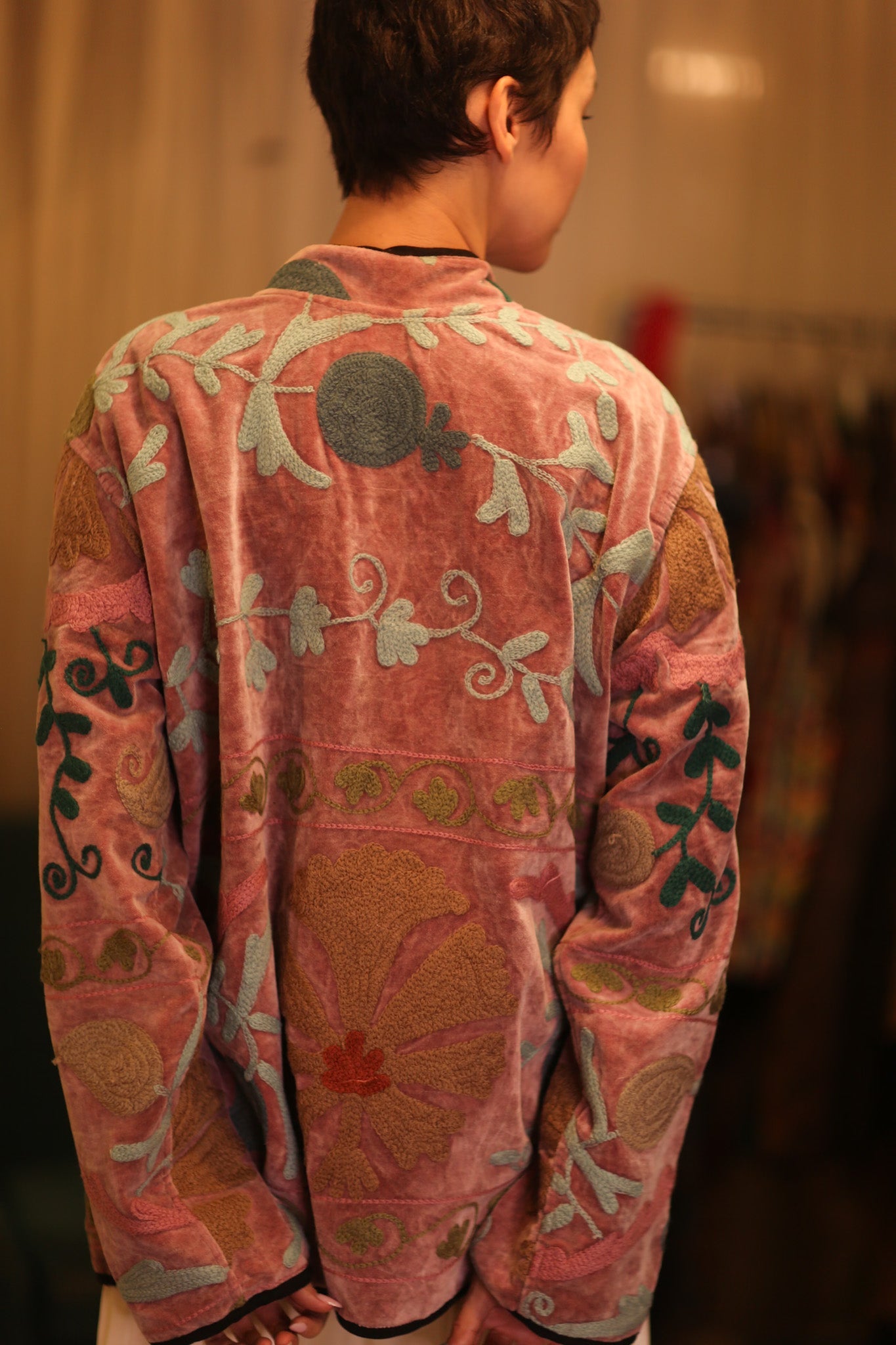 EMBROIDERED VELVET JACKET LADA - BANGKOK TAILOR CLOTHING STORE - HANDMADE CLOTHING