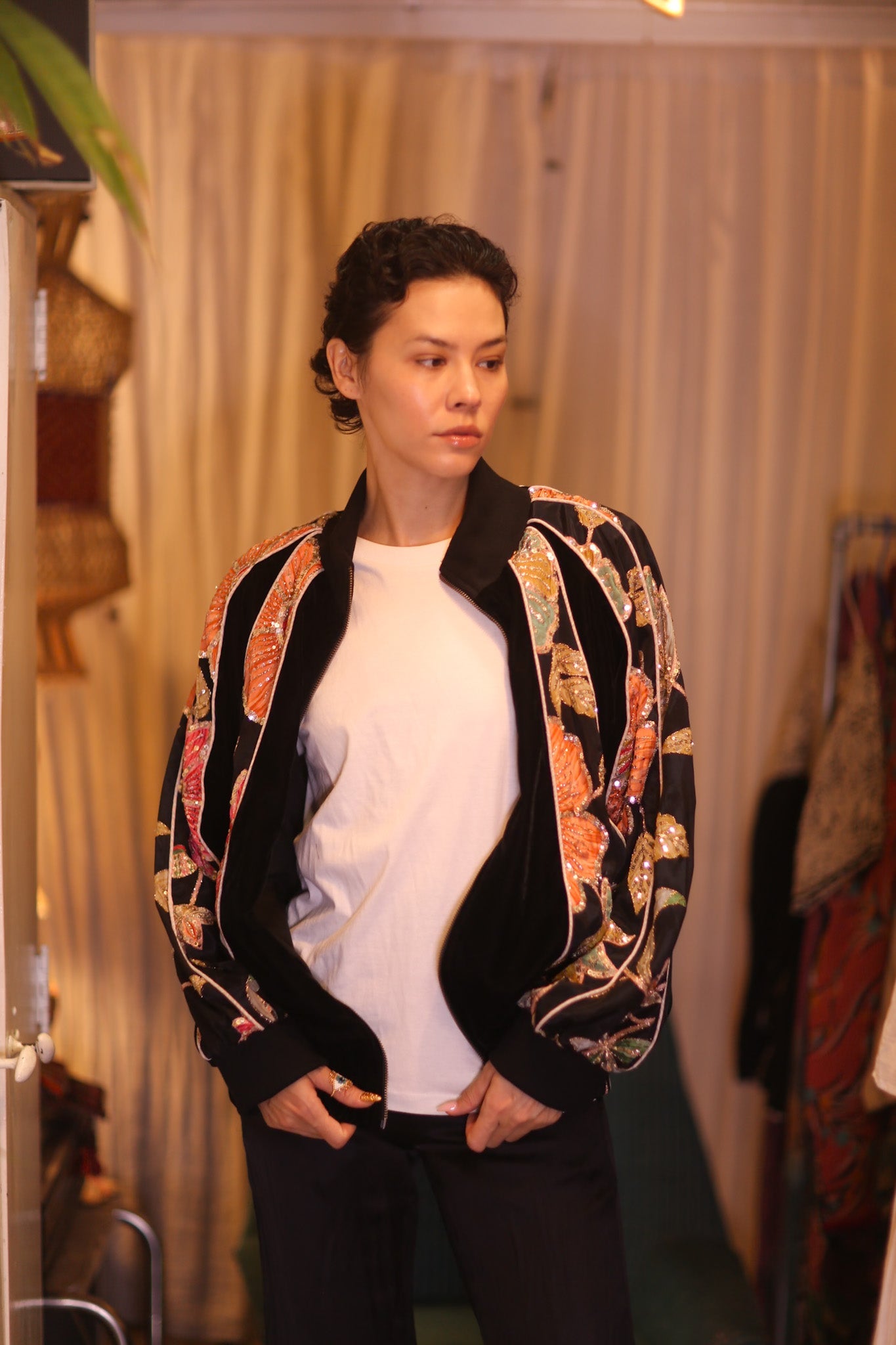 EMBROIDERED VELVET JACKET LILY - BANGKOK TAILOR CLOTHING STORE - HANDMADE CLOTHING