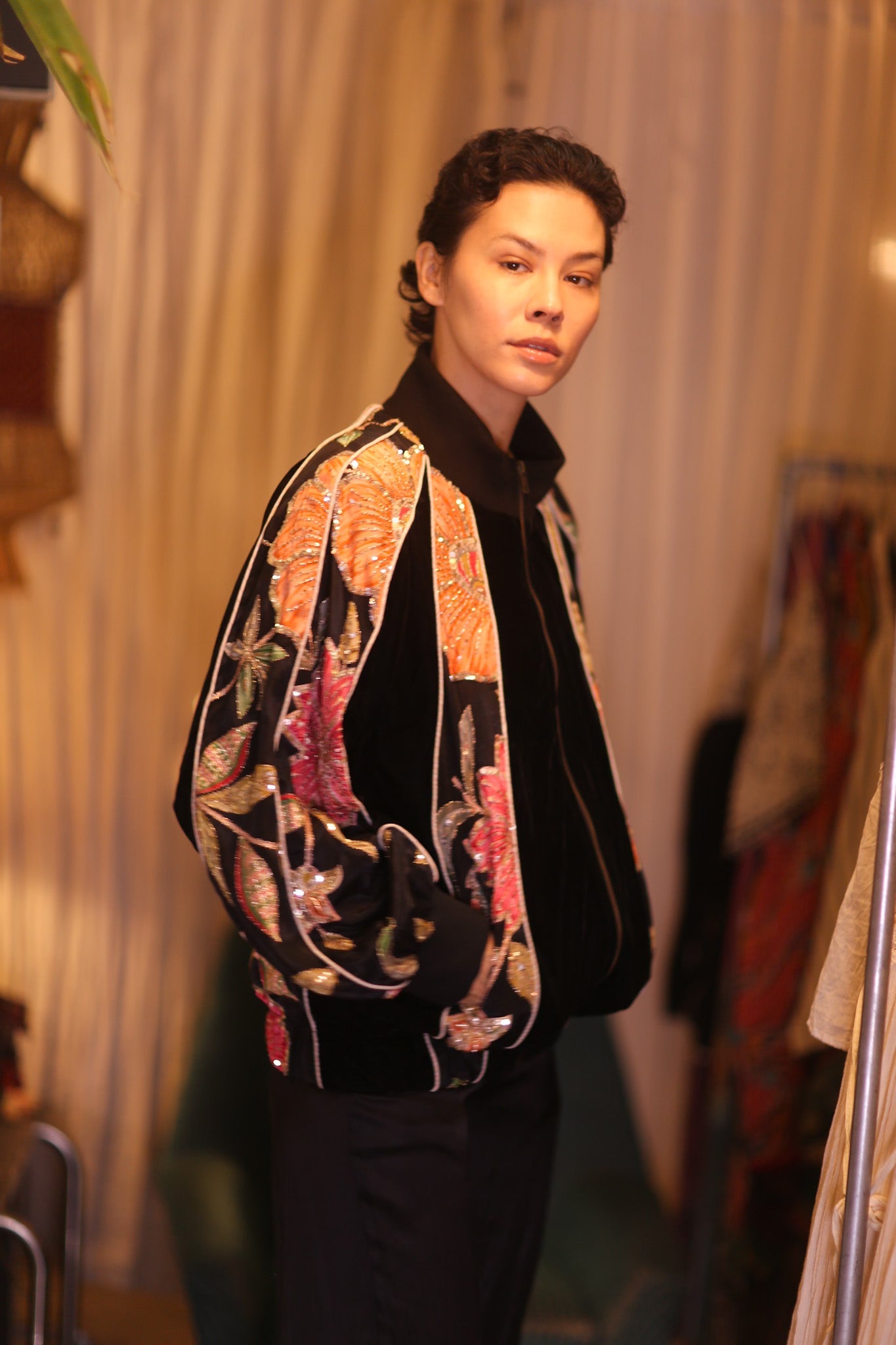 EMBROIDERED VELVET JACKET LILY - BANGKOK TAILOR CLOTHING STORE - HANDMADE CLOTHING