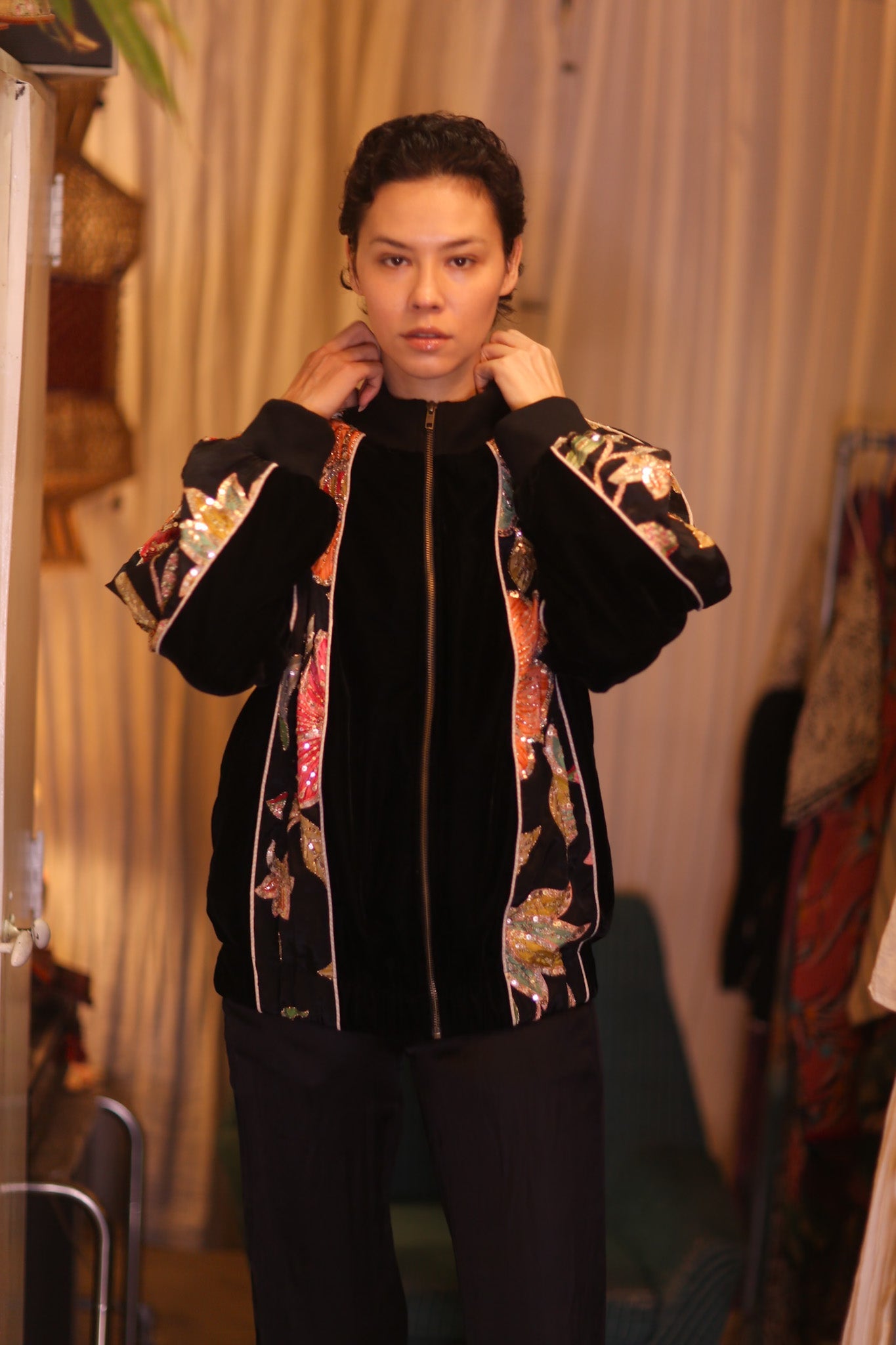 EMBROIDERED VELVET JACKET LILY - BANGKOK TAILOR CLOTHING STORE - HANDMADE CLOTHING