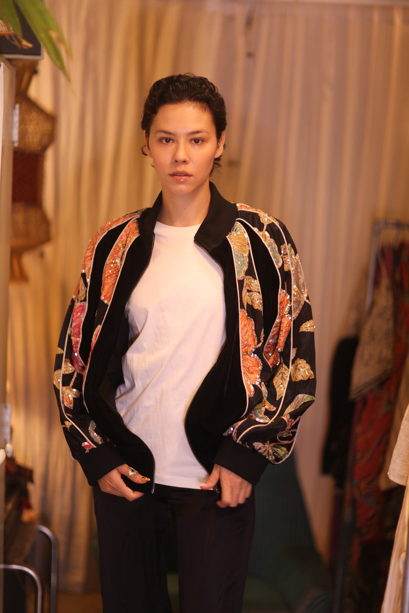 EMBROIDERED VELVET JACKET LILY - BANGKOK TAILOR CLOTHING STORE - HANDMADE CLOTHING