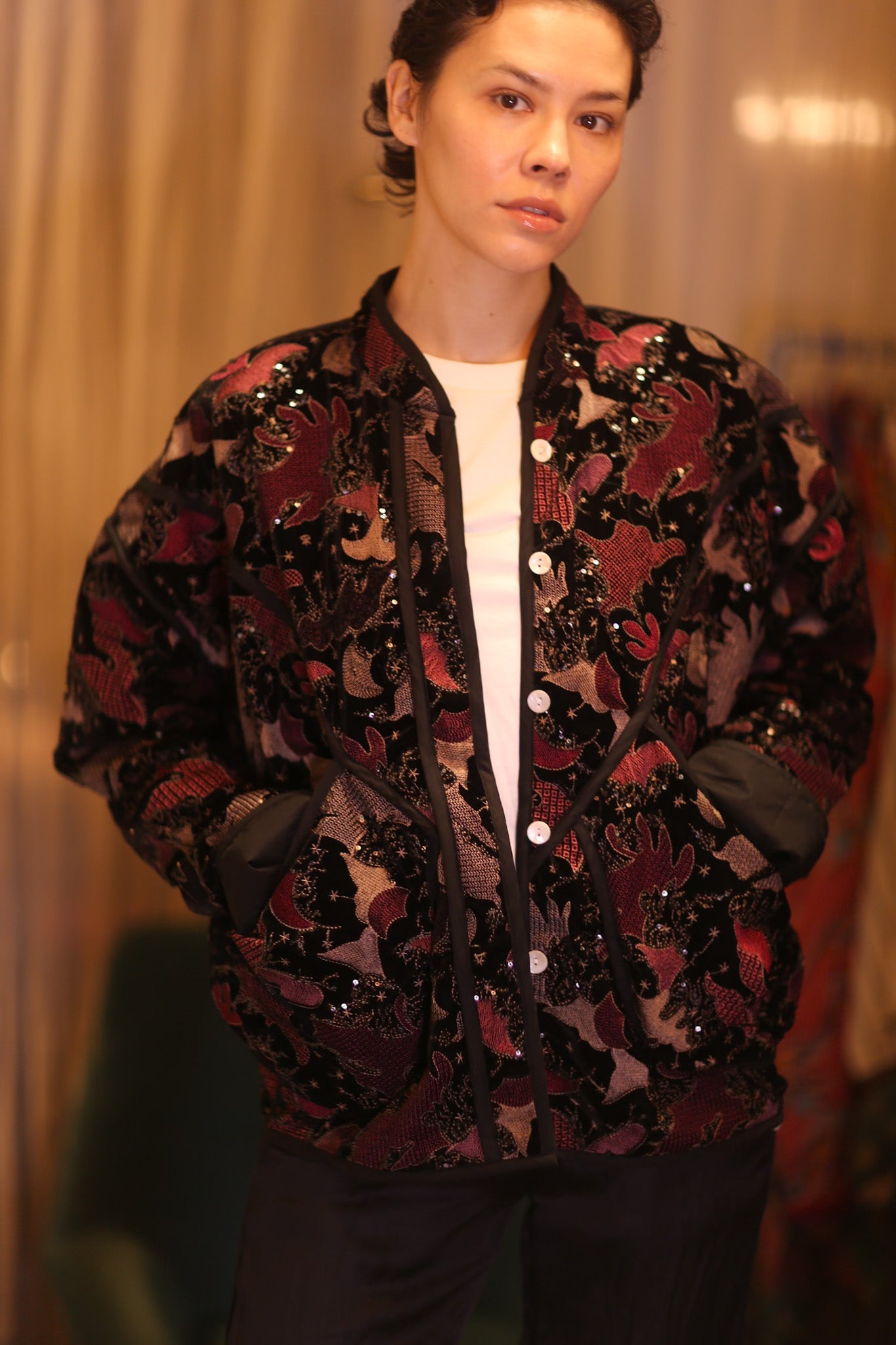 EMBROIDERED VELVET JACKET NYX - BANGKOK TAILOR CLOTHING STORE - HANDMADE CLOTHING