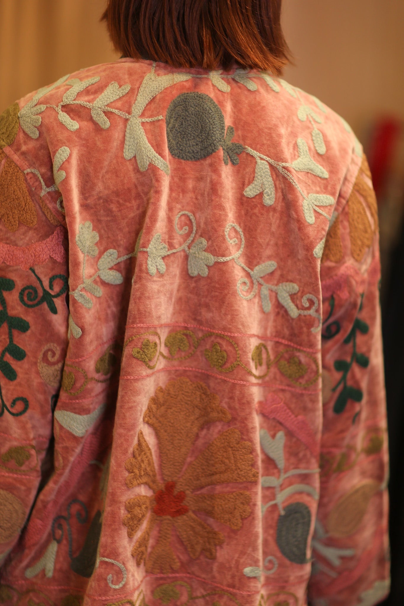 EMBROIDERED VELVET JACKET SAUNG - BANGKOK TAILOR CLOTHING STORE - HANDMADE CLOTHING