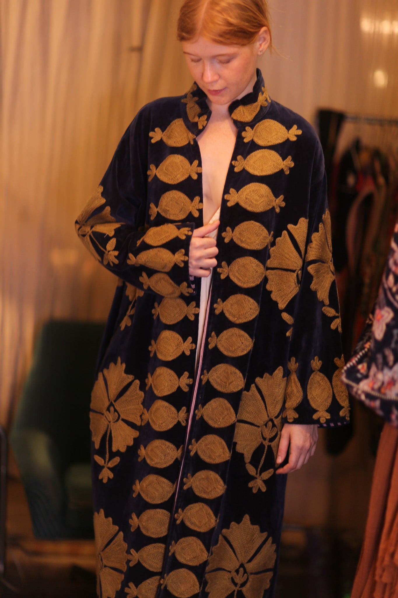 EMBROIDERED VELVET LONG COAT MISCHKA CHOLAR - BANGKOK TAILOR CLOTHING STORE - HANDMADE CLOTHING