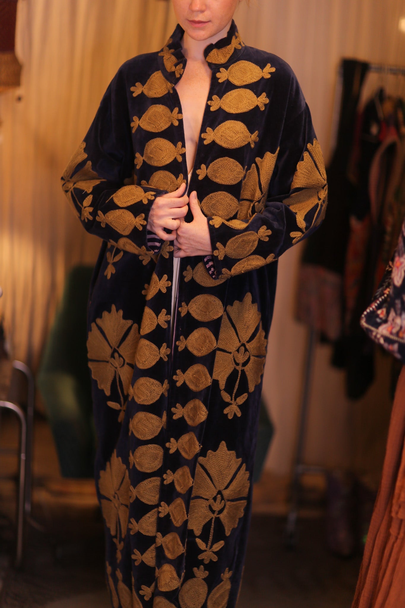 EMBROIDERED VELVET LONG COAT MISCHKA CHOLAR - BANGKOK TAILOR CLOTHING STORE - HANDMADE CLOTHING