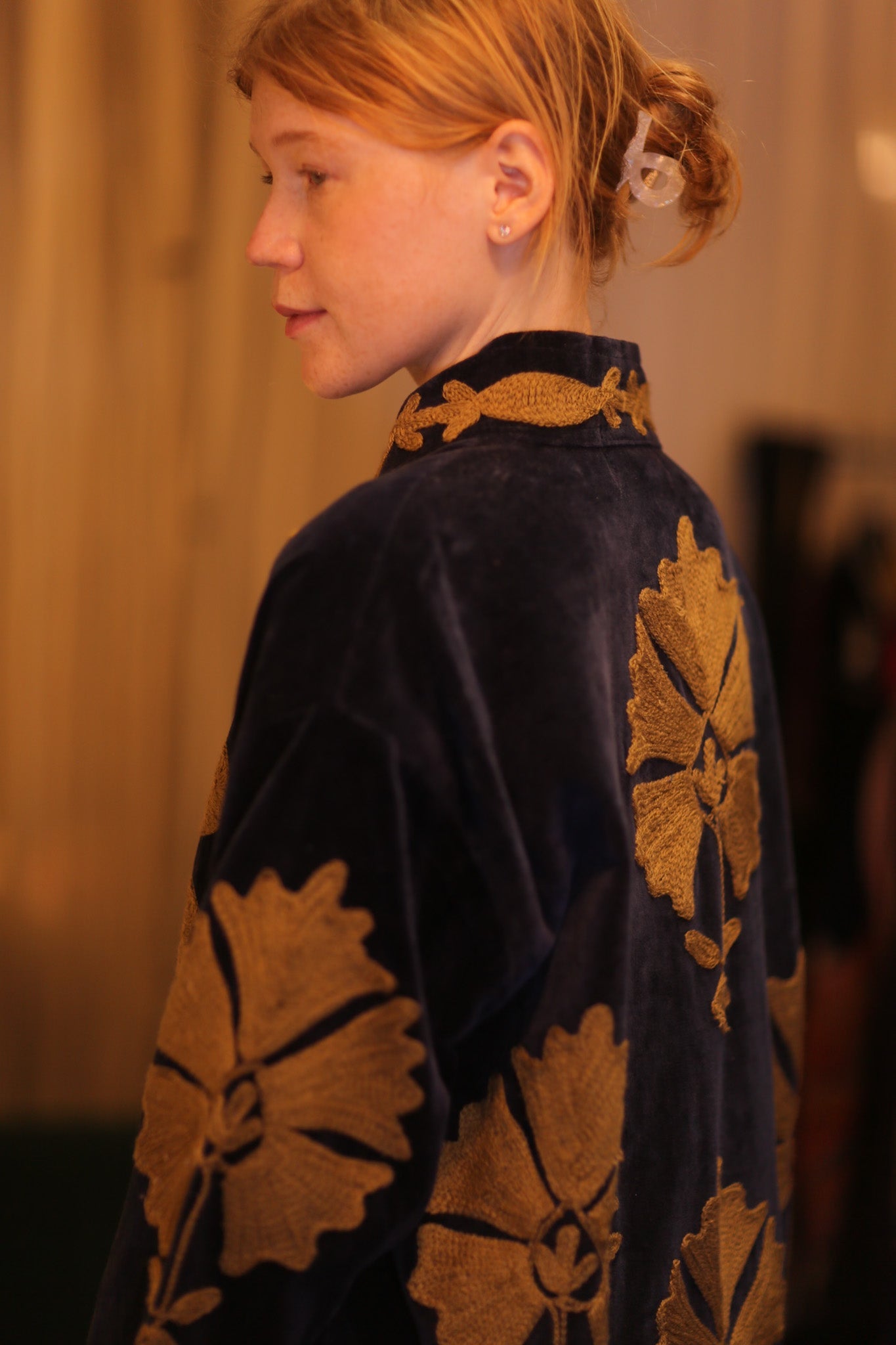 EMBROIDERED VELVET LONG COAT MISCHKA CHOLAR - BANGKOK TAILOR CLOTHING STORE - HANDMADE CLOTHING