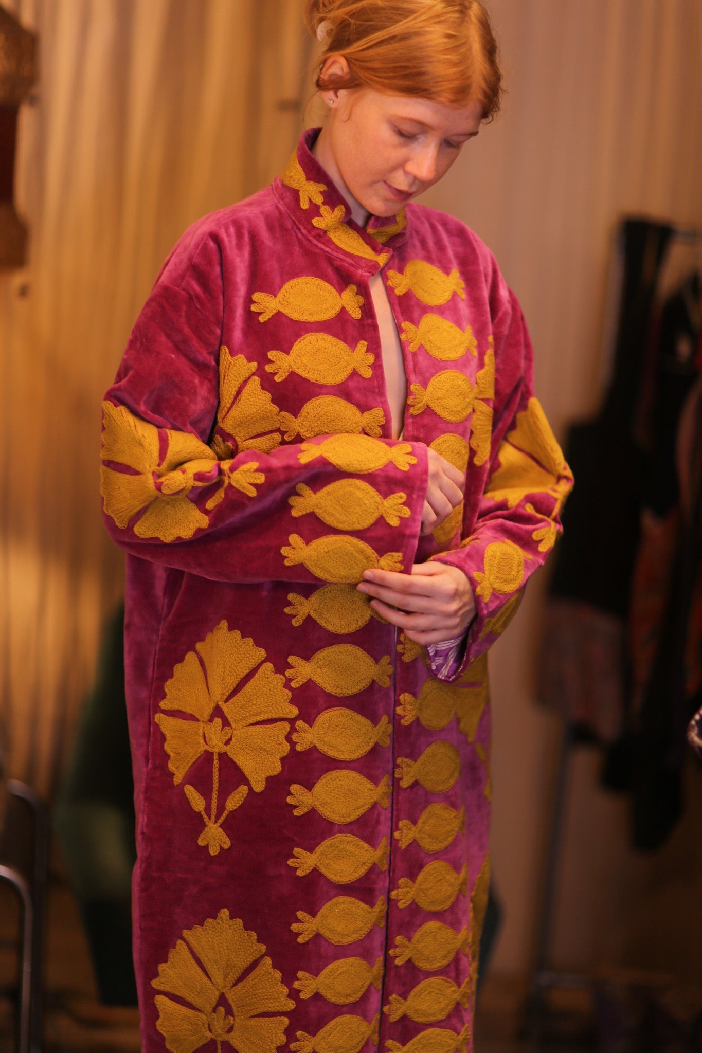 EMBROIDERED VELVET LONG COAT MISCHKA SHWEPAN - BANGKOK TAILOR CLOTHING STORE - HANDMADE CLOTHING