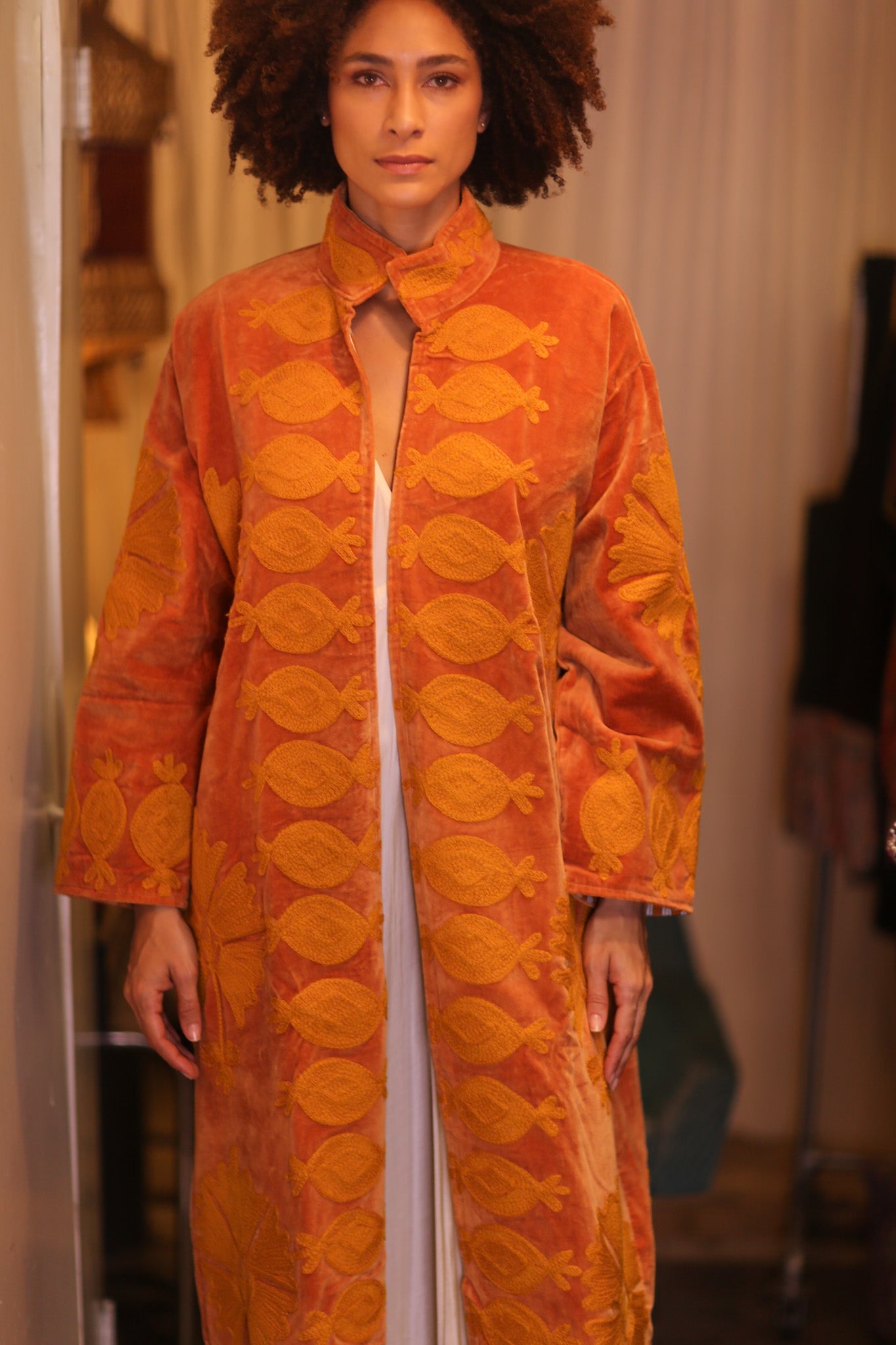 EMBROIDERED VELVET LONG COAT PDIN - BANGKOK TAILOR CLOTHING STORE - HANDMADE CLOTHING