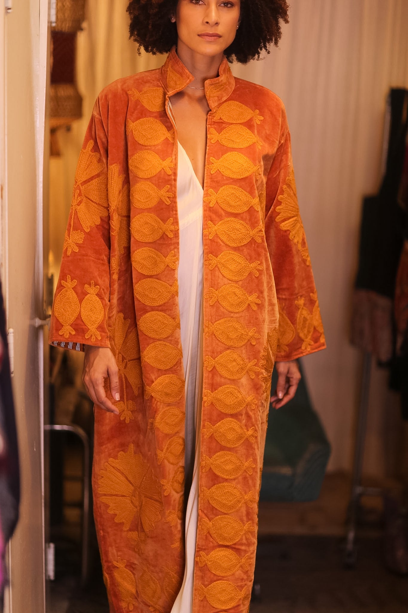 EMBROIDERED VELVET LONG COAT PDIN - BANGKOK TAILOR CLOTHING STORE - HANDMADE CLOTHING