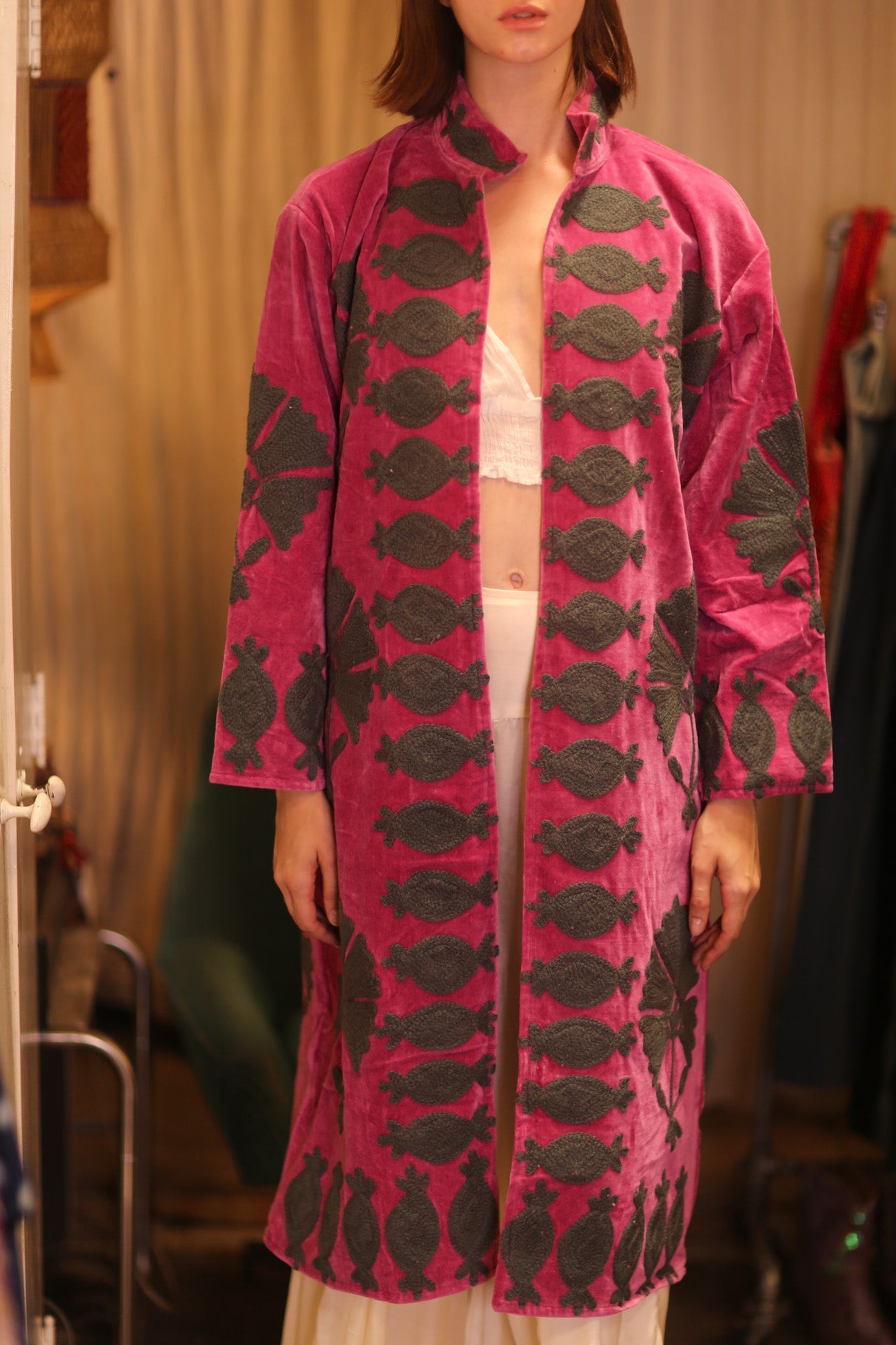 EMBROIDERED VELVET LONG COAT PEONY - BANGKOK TAILOR CLOTHING STORE - HANDMADE CLOTHING