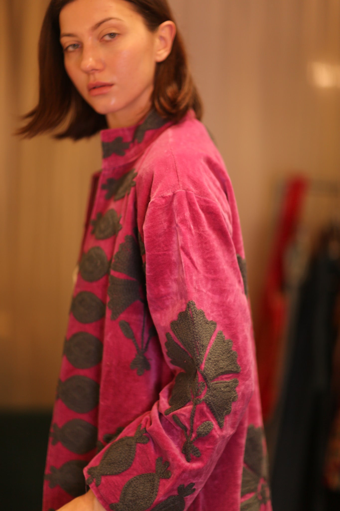 EMBROIDERED VELVET LONG COAT PEONY - BANGKOK TAILOR CLOTHING STORE - HANDMADE CLOTHING