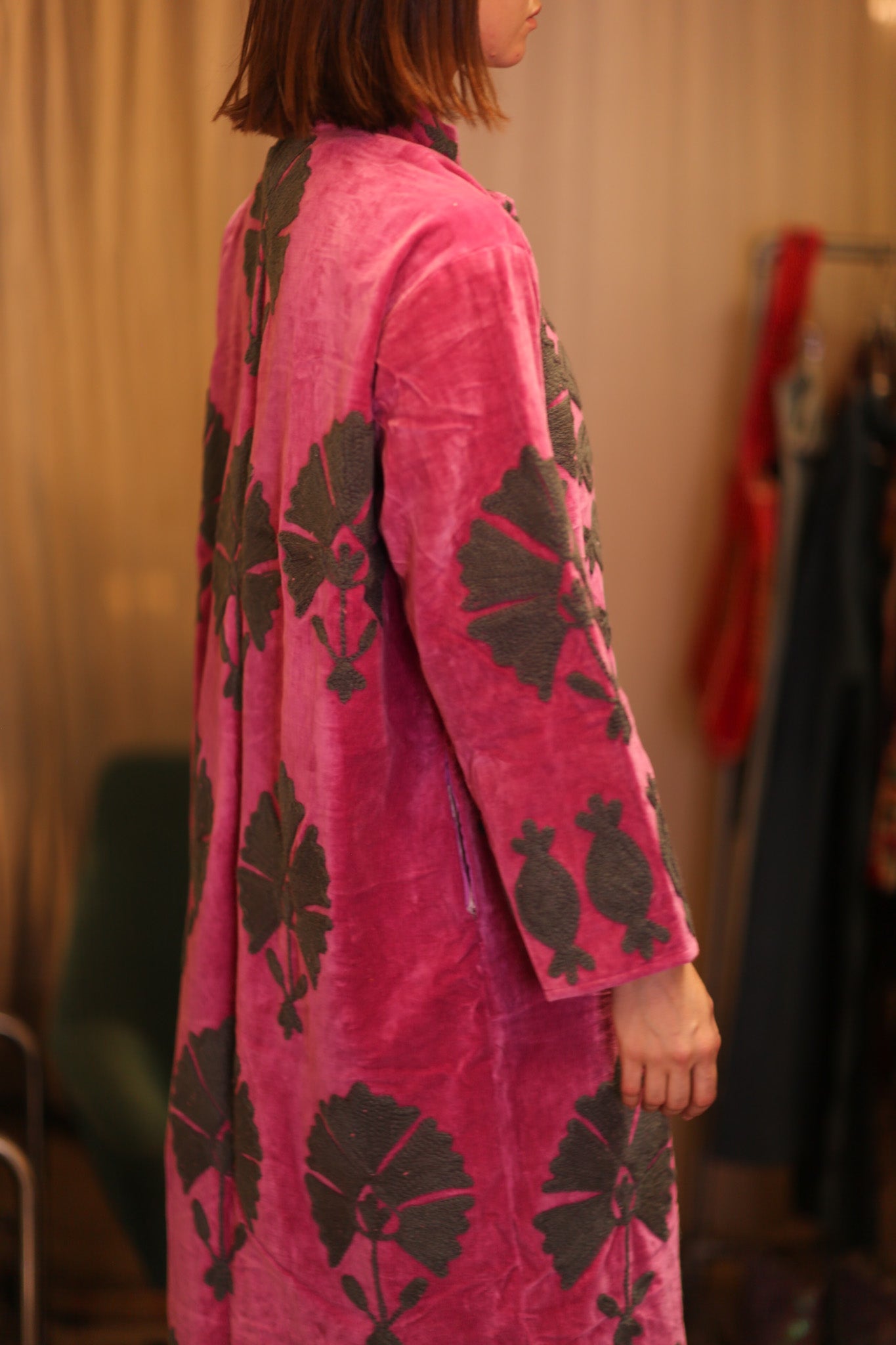 EMBROIDERED VELVET LONG COAT PEONY - BANGKOK TAILOR CLOTHING STORE - HANDMADE CLOTHING