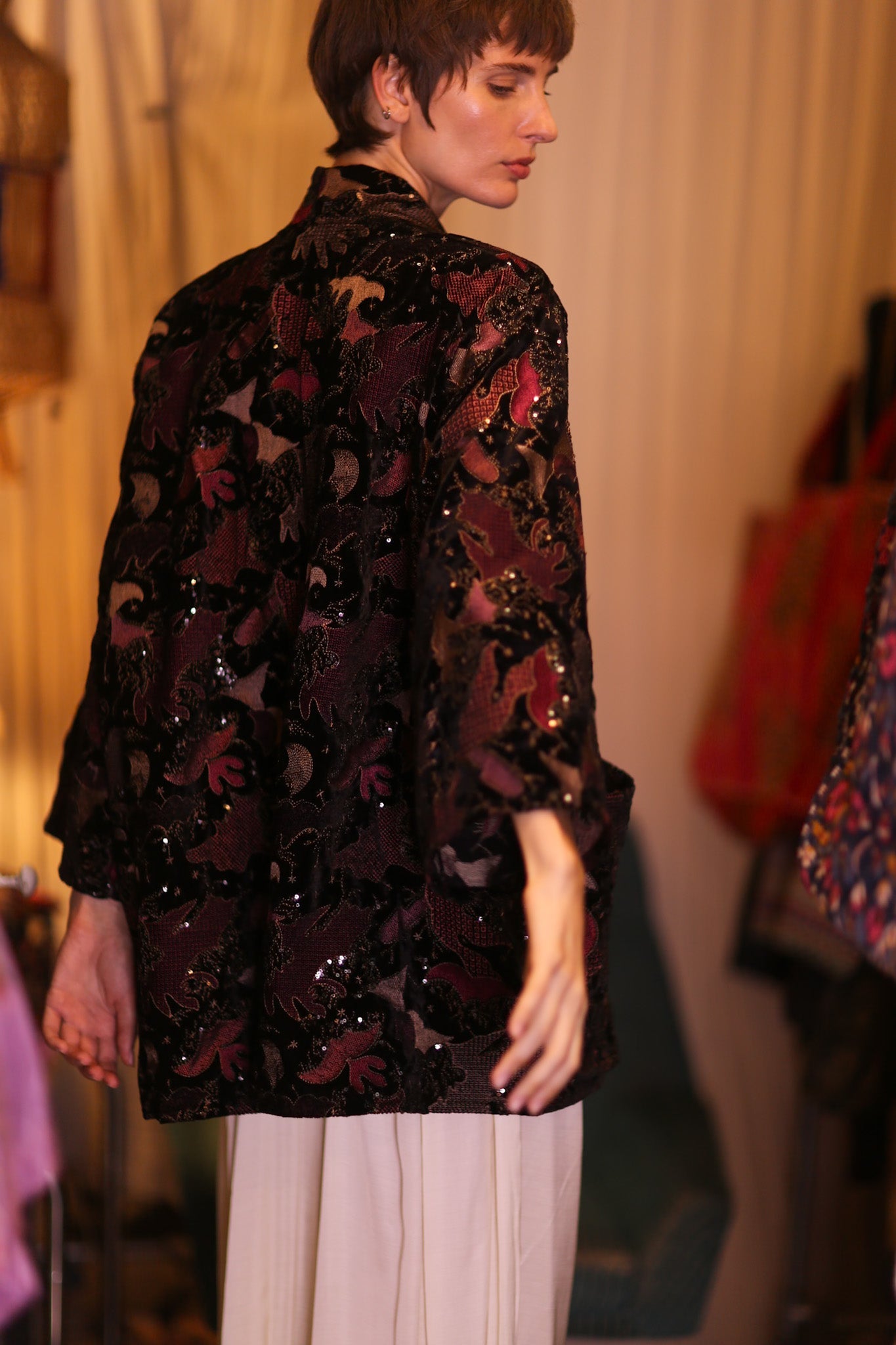 EMBROIDERED VELVET SHORT KIMONO MAPLES - BANGKOK TAILOR CLOTHING STORE - HANDMADE CLOTHING