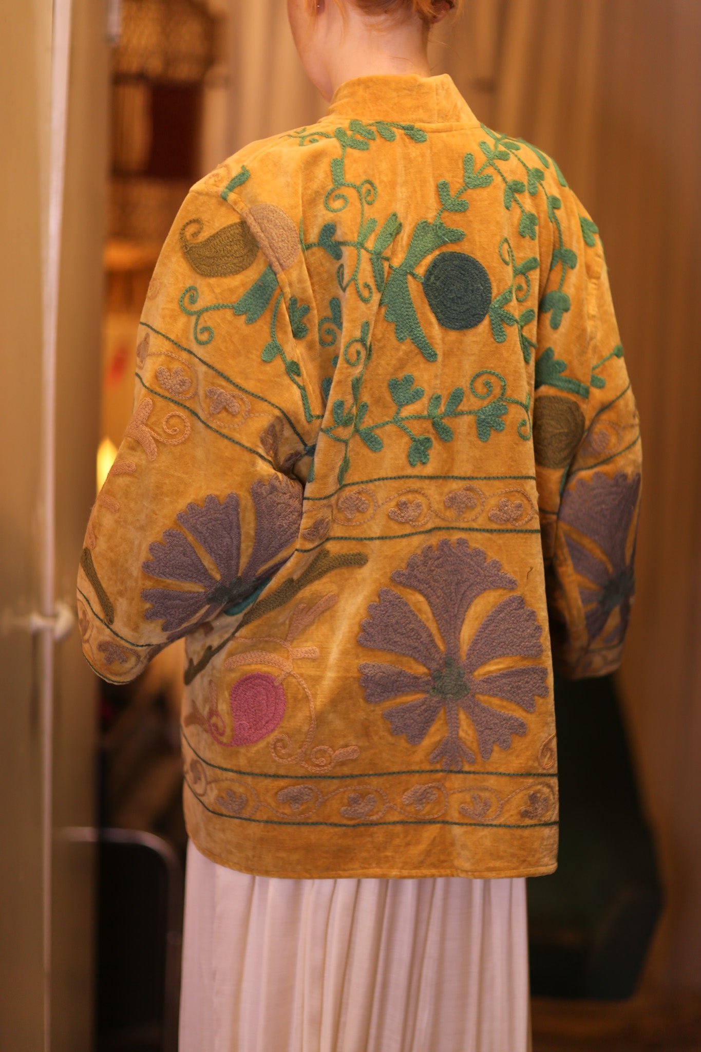 EMBROIDERED VELVET SHORT KIMONO MONTY SHOON - BANGKOK TAILOR CLOTHING STORE - HANDMADE CLOTHING