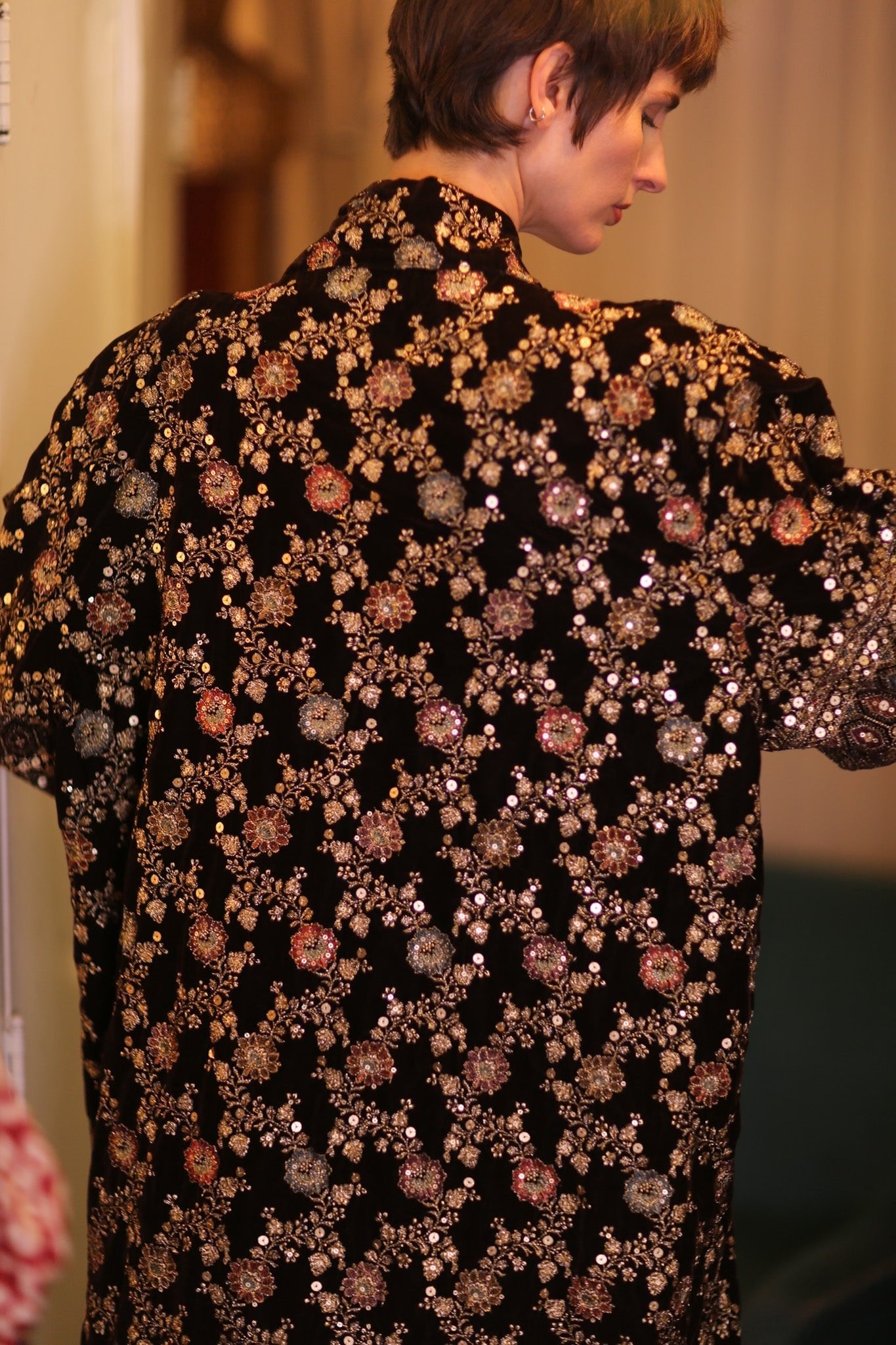 EMBROIDERED VELVET WING KIMONO MELNU - BANGKOK TAILOR CLOTHING STORE - HANDMADE CLOTHING