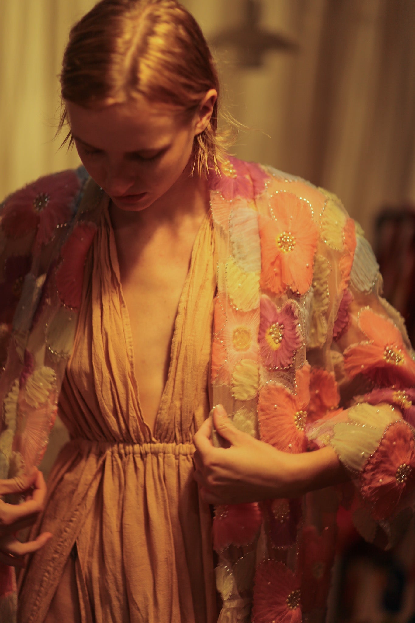 FLO SEQUINED EMBROIDERED SHORT KIMONO PINK - BANGKOK TAILOR CLOTHING STORE - HANDMADE CLOTHING