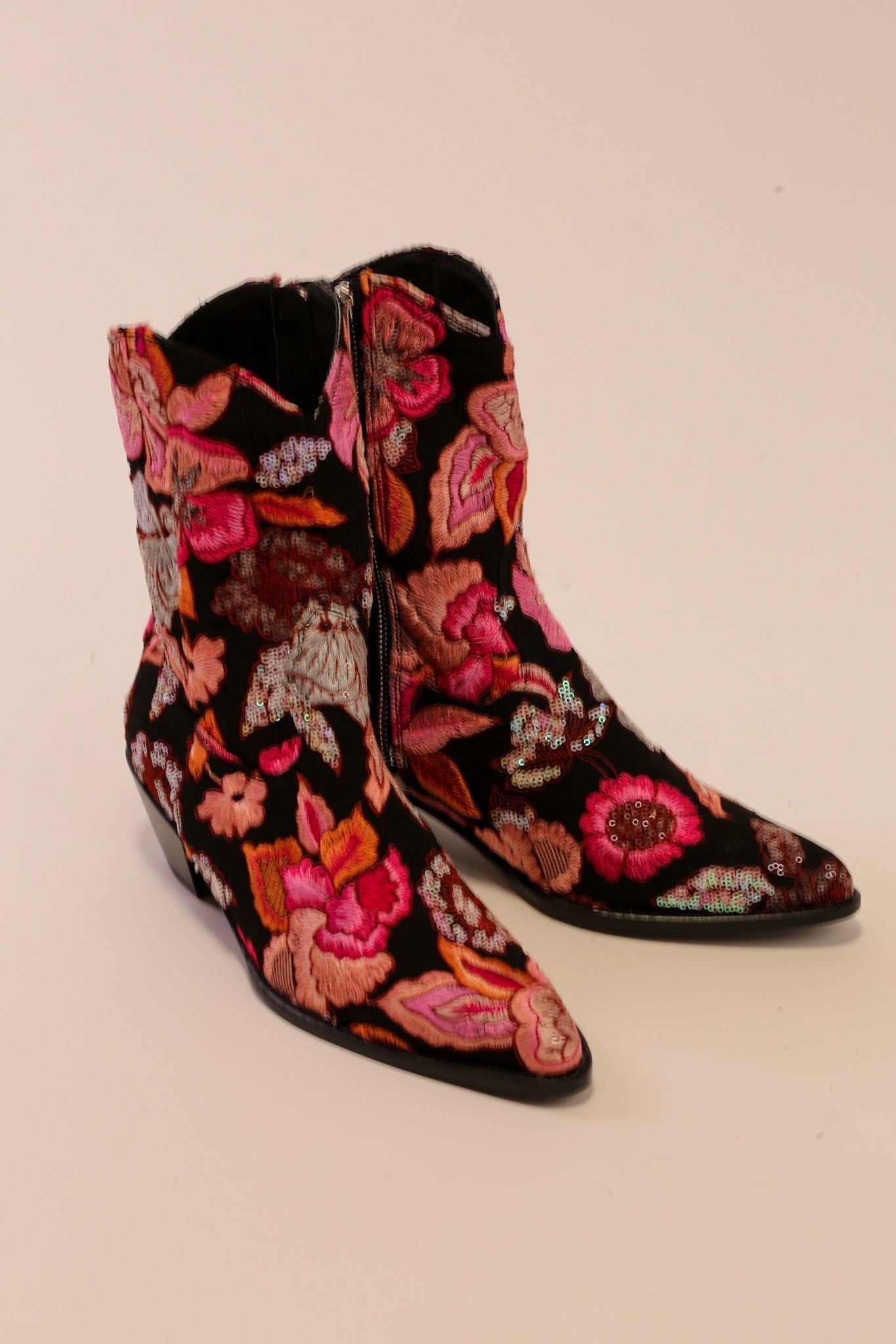 FLOWER SEQUIN EMBROIDERED BOOTS LISA - BANGKOK TAILOR CLOTHING STORE - HANDMADE CLOTHING