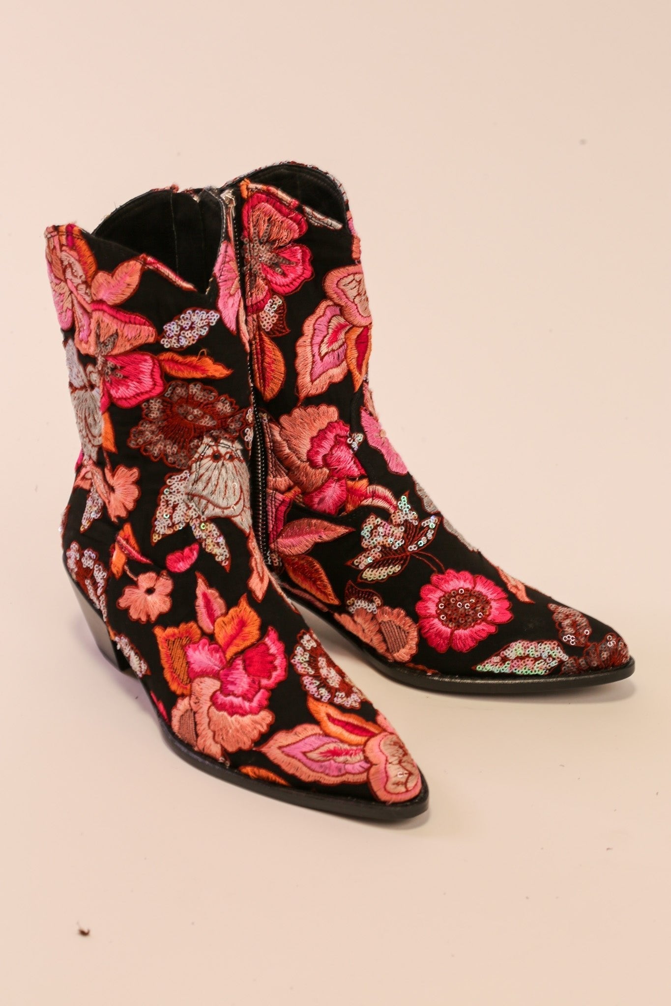 FLOWER SEQUIN EMBROIDERED BOOTS LISA - BANGKOK TAILOR CLOTHING STORE - HANDMADE CLOTHING