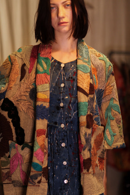 GINEVRA EMBROIDERED SUZANI KIMOMO TROPIC FLOWER - BANGKOK TAILOR CLOTHING STORE - HANDMADE CLOTHING
