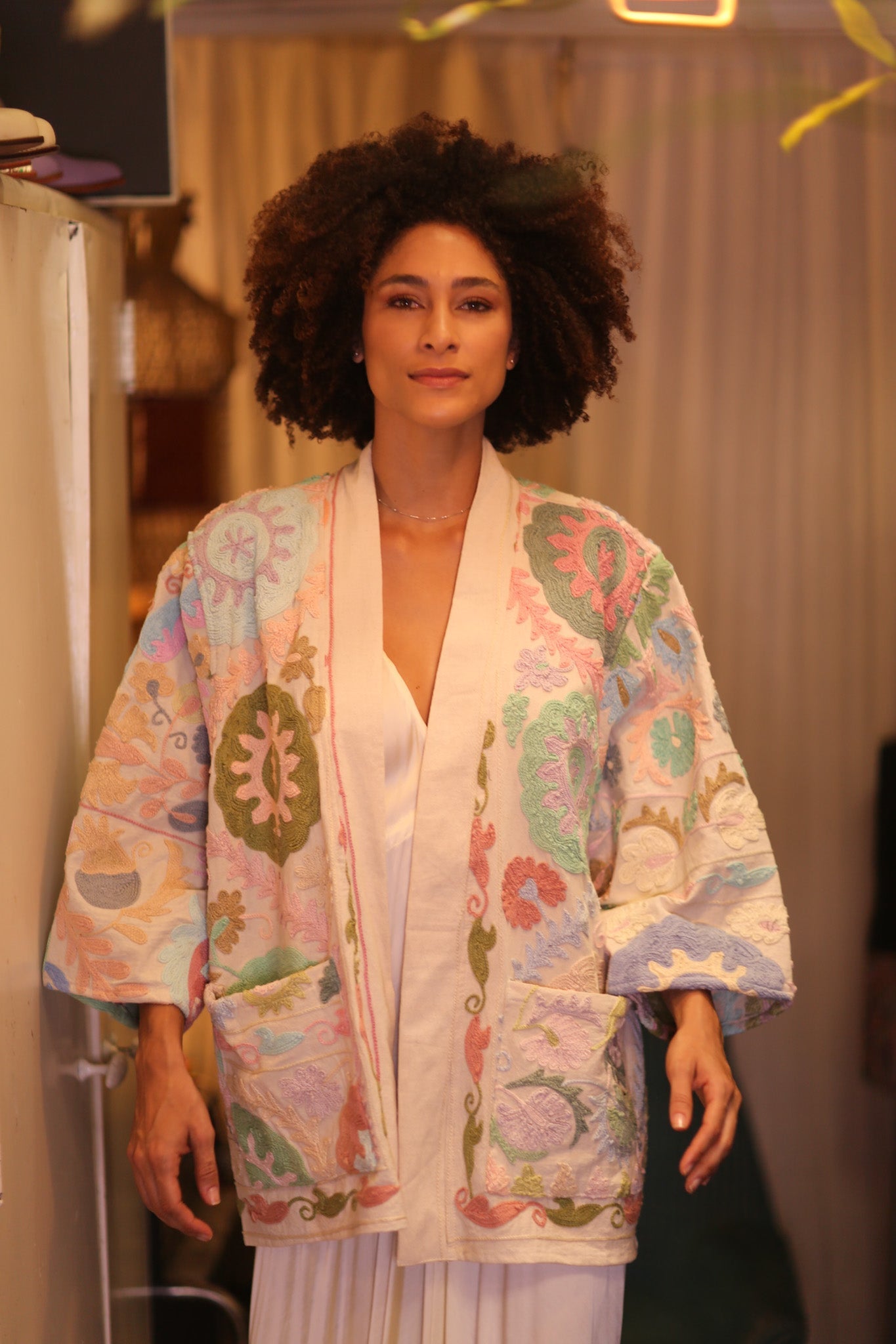 GINEVRA EMBROIDERED SUZANI KIMONO COCO - BANGKOK TAILOR CLOTHING STORE - HANDMADE CLOTHING