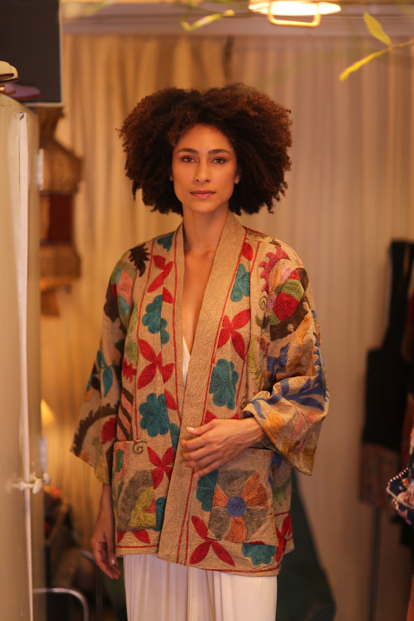 GINEVRA EMBROIDERED SUZANI KIMONO IXORA - BANGKOK TAILOR CLOTHING STORE - HANDMADE CLOTHING