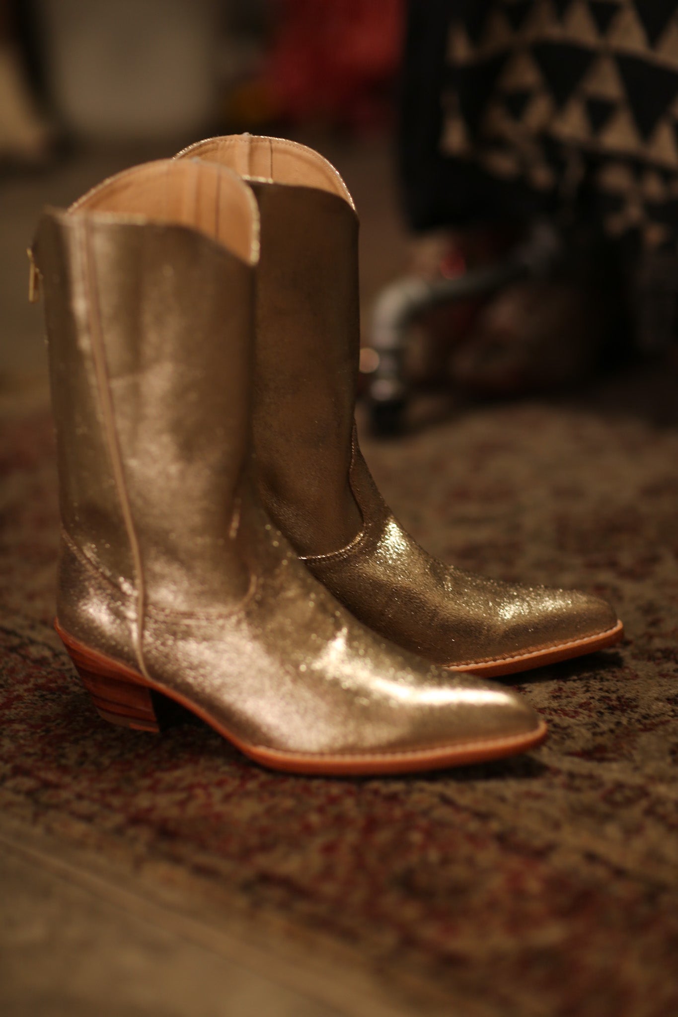 GOLDEN WESTERN BOOTS SINATRA - BANGKOK TAILOR CLOTHING STORE - HANDMADE CLOTHING