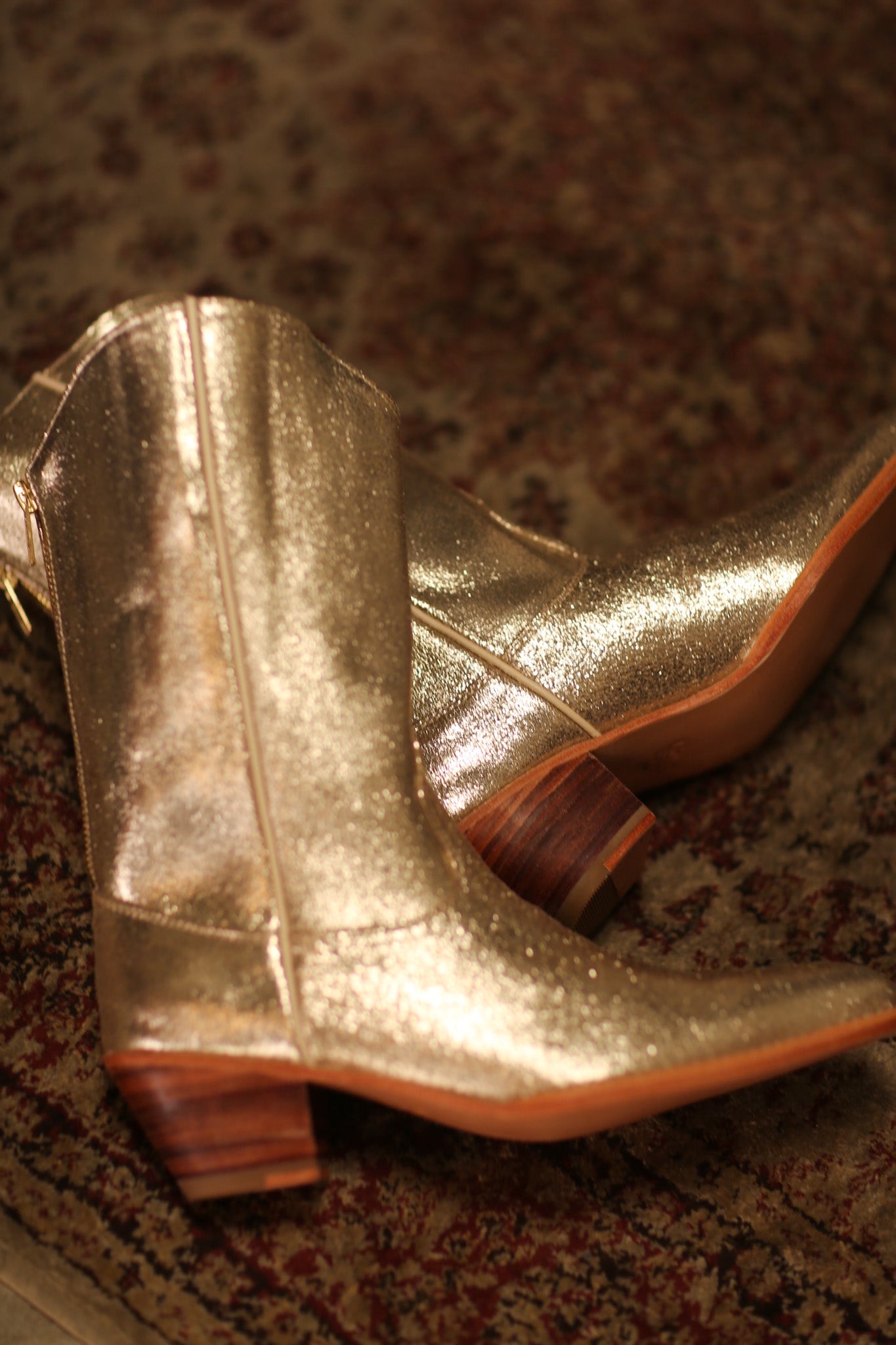 GOLDEN WESTERN BOOTS SINATRA - BANGKOK TAILOR CLOTHING STORE - HANDMADE CLOTHING