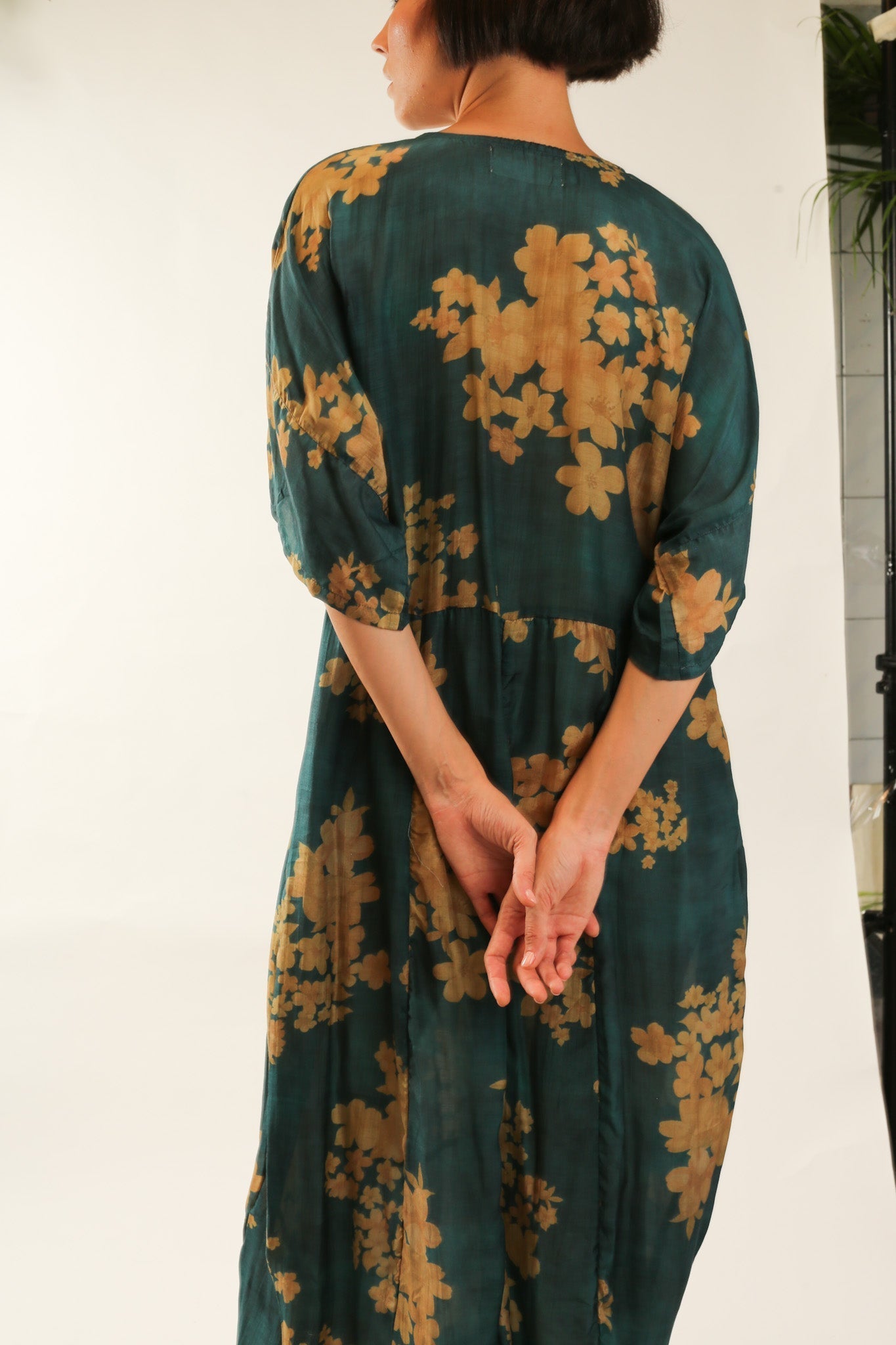 GREEN FLORAL PRINT KAFTAN DRESS GALLERY - BANGKOK TAILOR CLOTHING STORE - HANDMADE CLOTHING