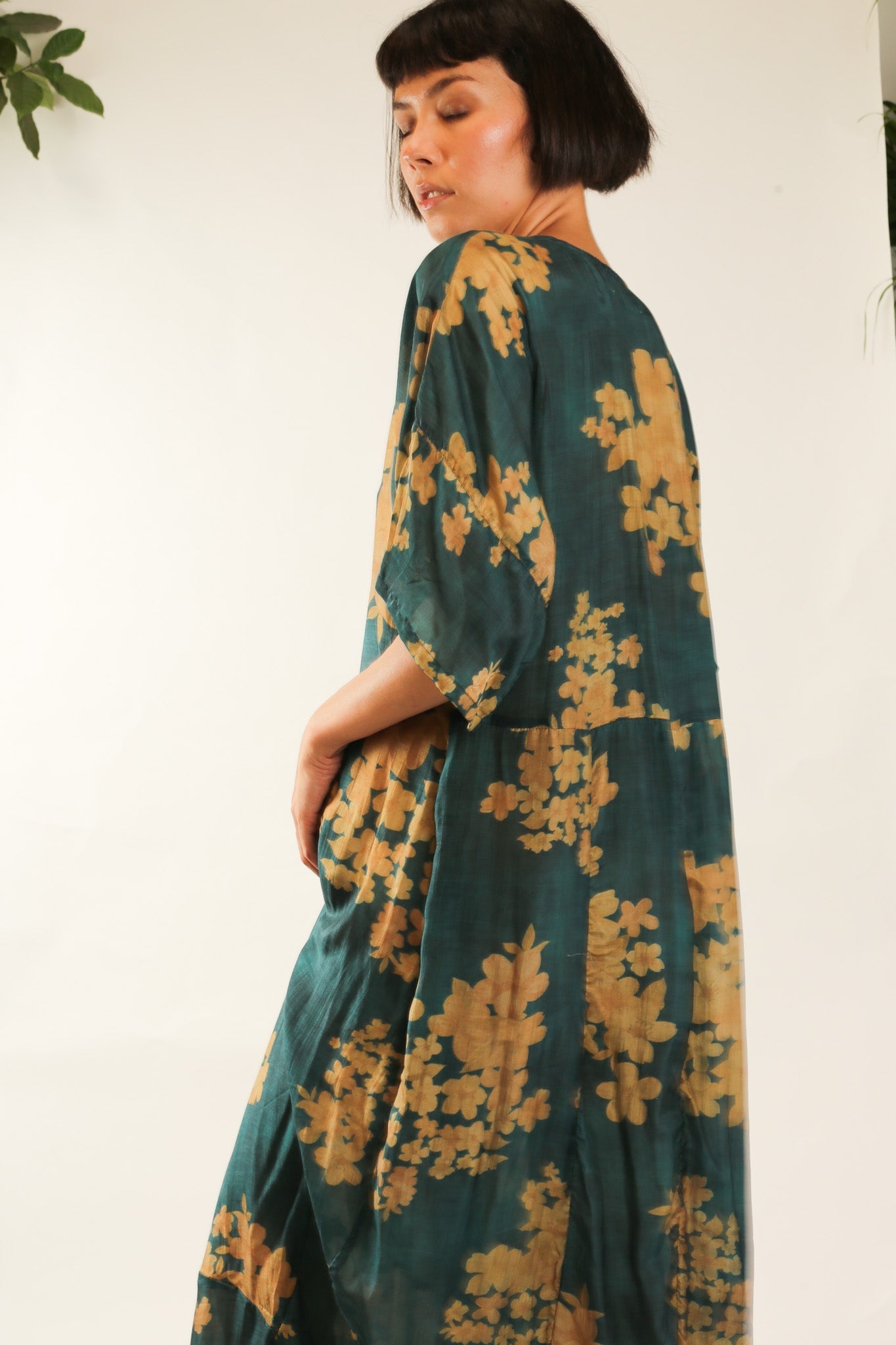 GREEN FLORAL PRINT KAFTAN DRESS GALLERY - BANGKOK TAILOR CLOTHING STORE - HANDMADE CLOTHING