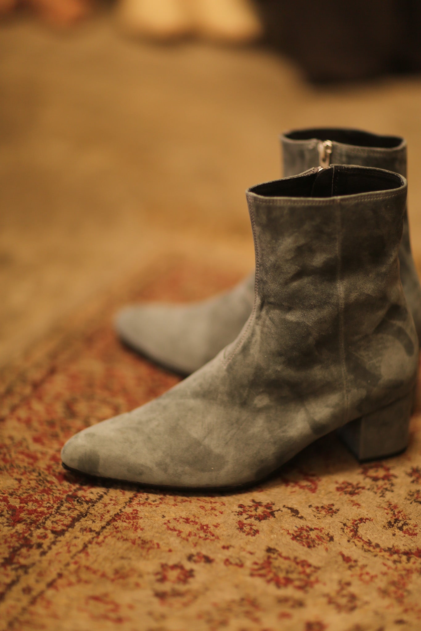 GREY SUEDE BOOTS - BANGKOK TAILOR CLOTHING STORE - HANDMADE CLOTHING