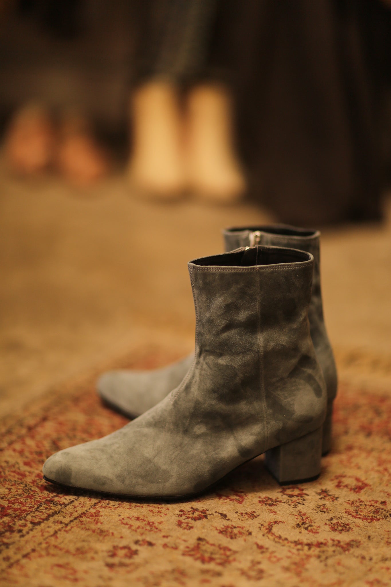 GREY SUEDE BOOTS - BANGKOK TAILOR CLOTHING STORE - HANDMADE CLOTHING