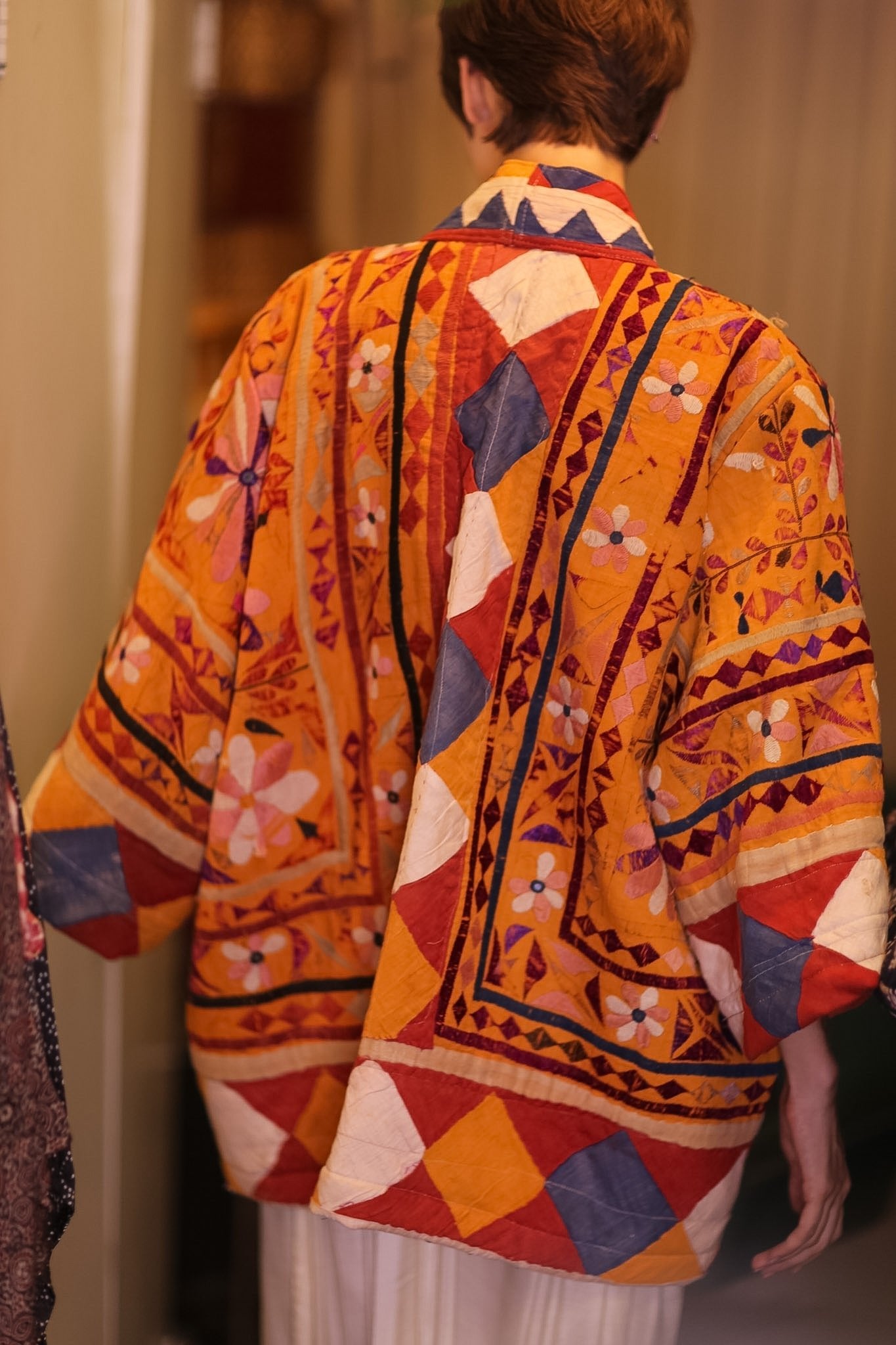 HALF KIMONO EMBROIDRED JACKET LORISA - BANGKOK TAILOR CLOTHING STORE - HANDMADE CLOTHING