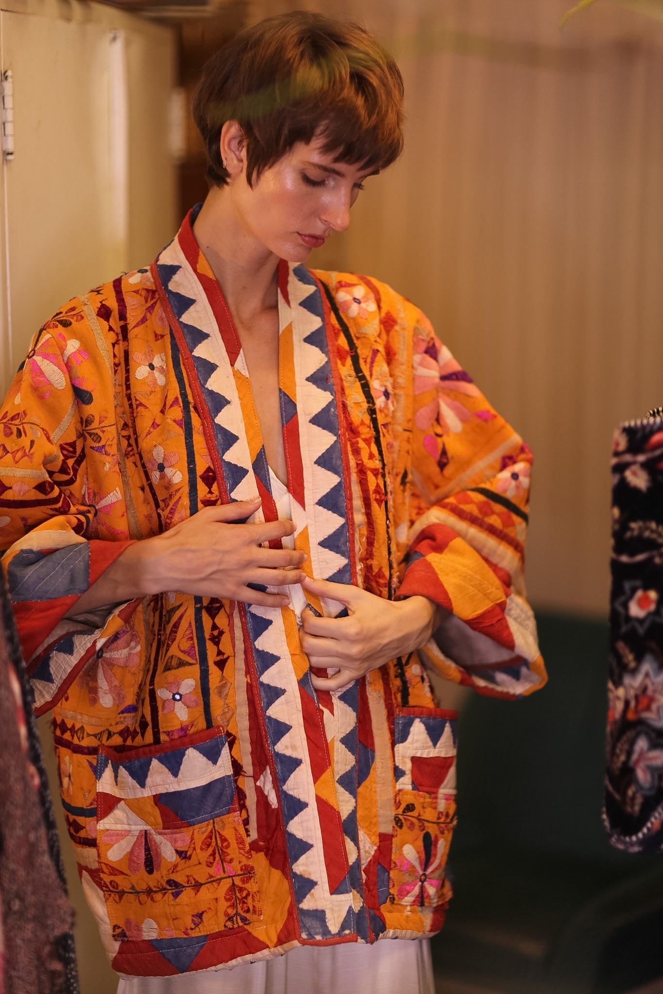 HALF KIMONO EMBROIDRED JACKET LORISA - BANGKOK TAILOR CLOTHING STORE - HANDMADE CLOTHING