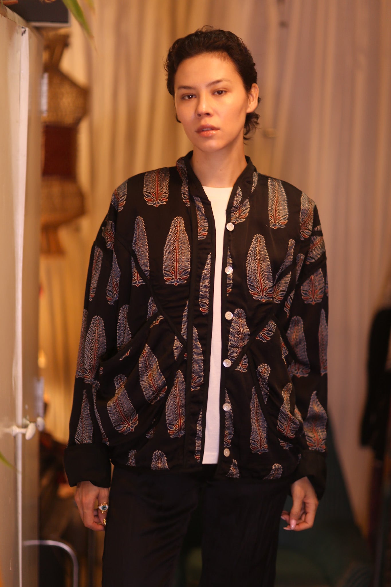 HANDBLOCKED SILK JACKET YU - BANGKOK TAILOR CLOTHING STORE - HANDMADE CLOTHING