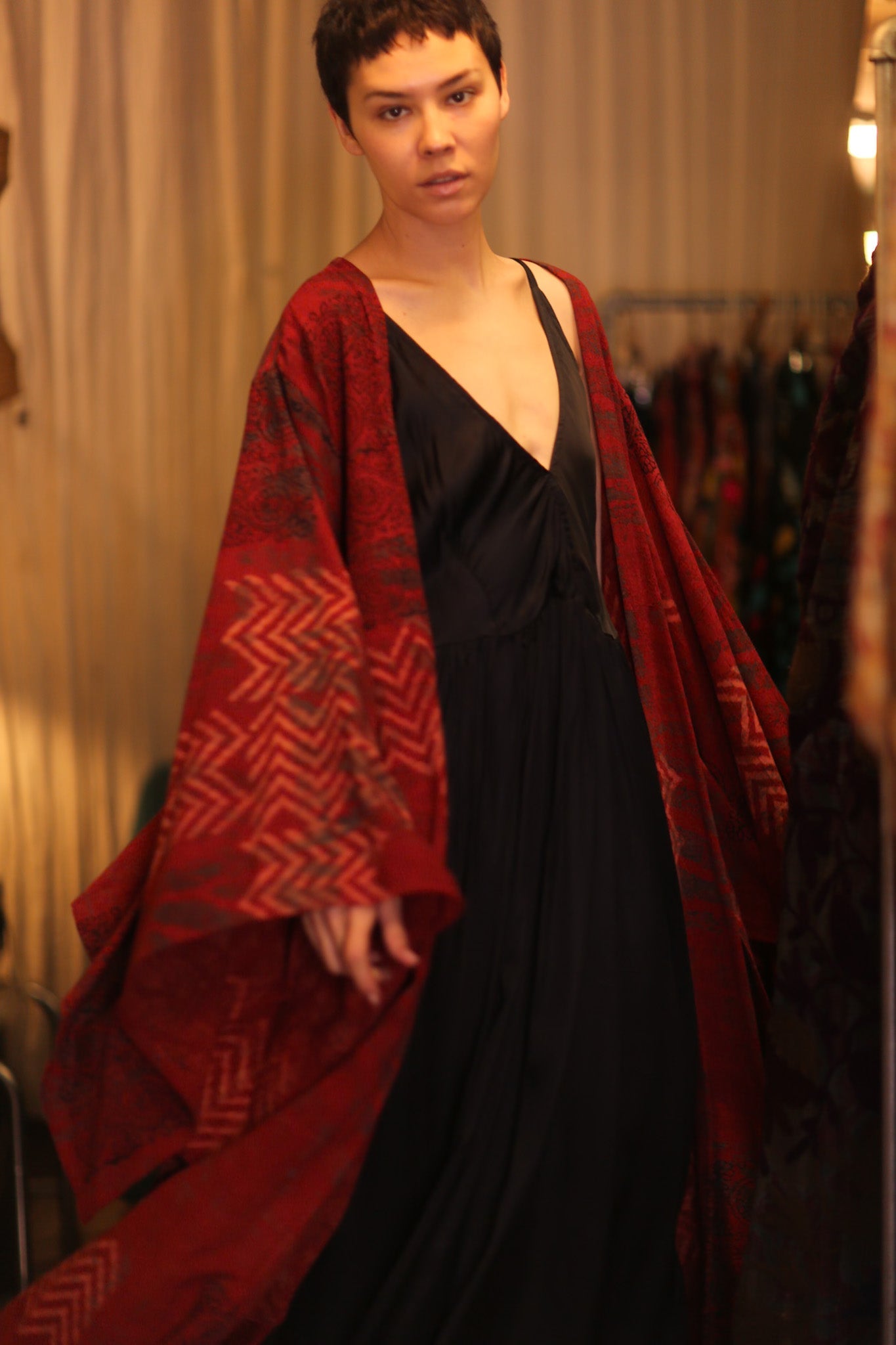 HANDWOVEN COTTON WING KIMONO PINA REDROSI - BANGKOK TAILOR CLOTHING STORE - HANDMADE CLOTHING