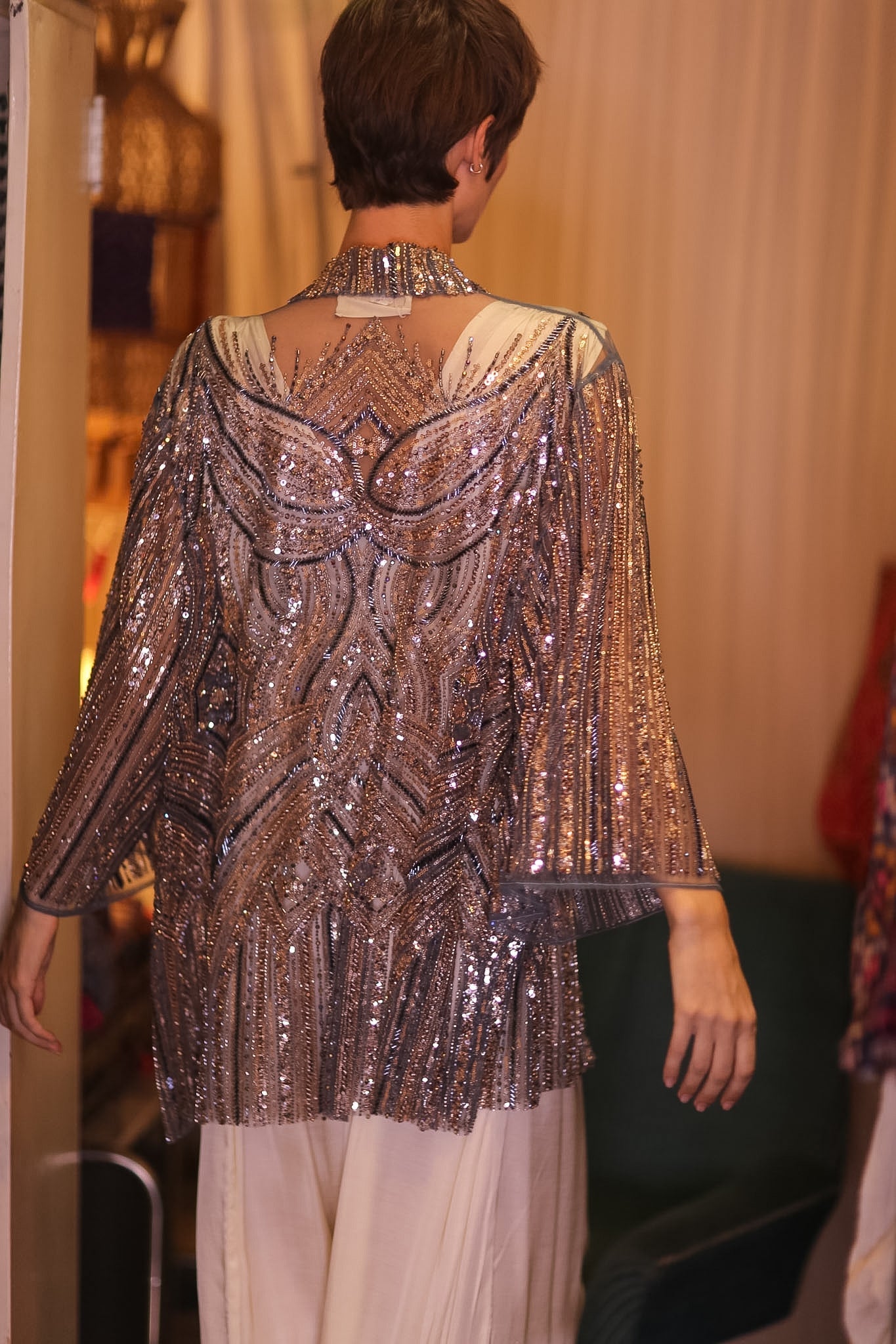 HEAVY SEQUIN EMBROIDERD SHORT KIMONO GREY FAIRY - BANGKOK TAILOR CLOTHING STORE - HANDMADE CLOTHING