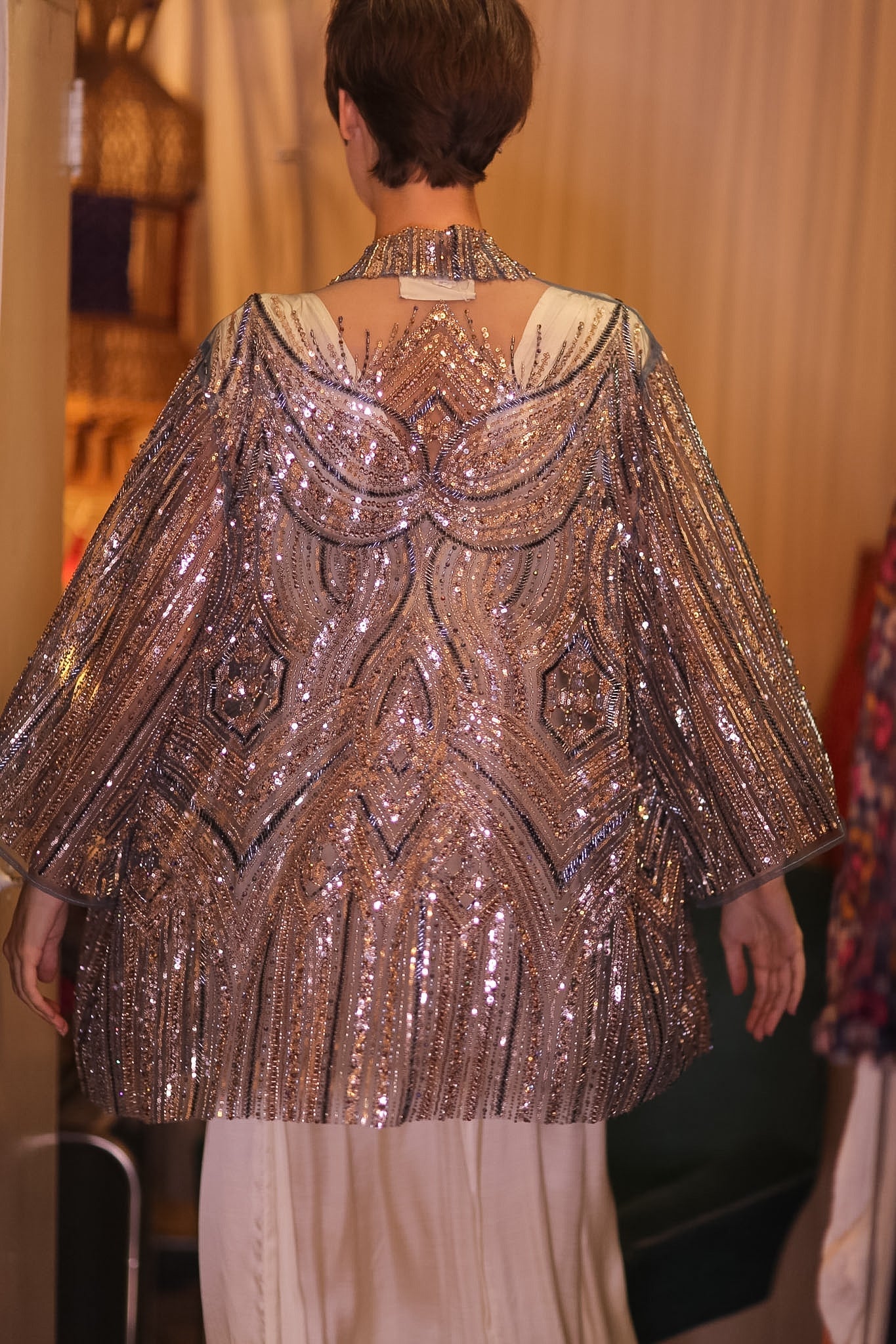 HEAVY SEQUIN EMBROIDERD SHORT KIMONO GREY FAIRY - BANGKOK TAILOR CLOTHING STORE - HANDMADE CLOTHING