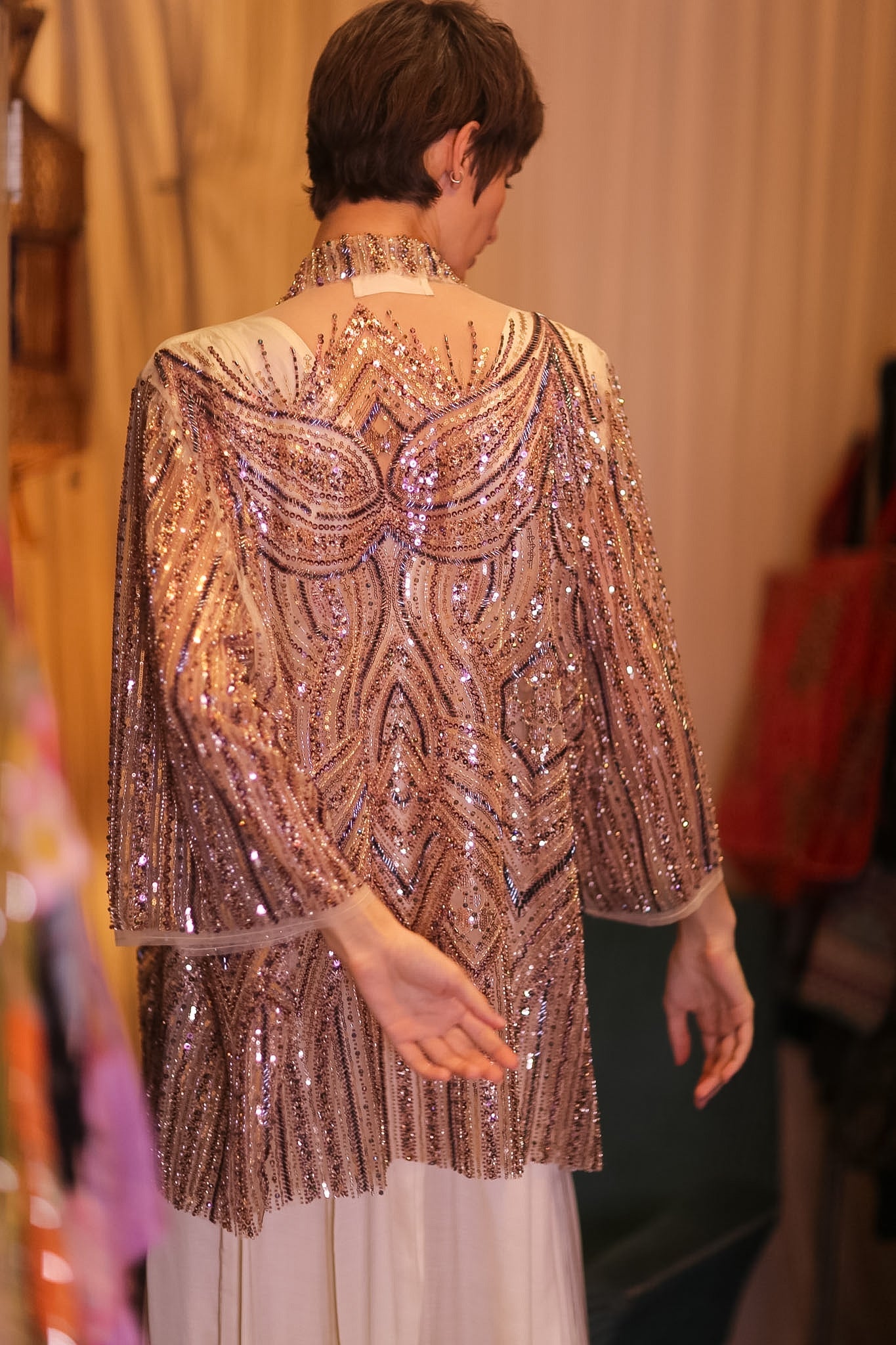 HEAVY SEQUIN EMBROIDERED SILK SHORT KIMONO WHITE FAIRY - BANGKOK TAILOR CLOTHING STORE - HANDMADE CLOTHING