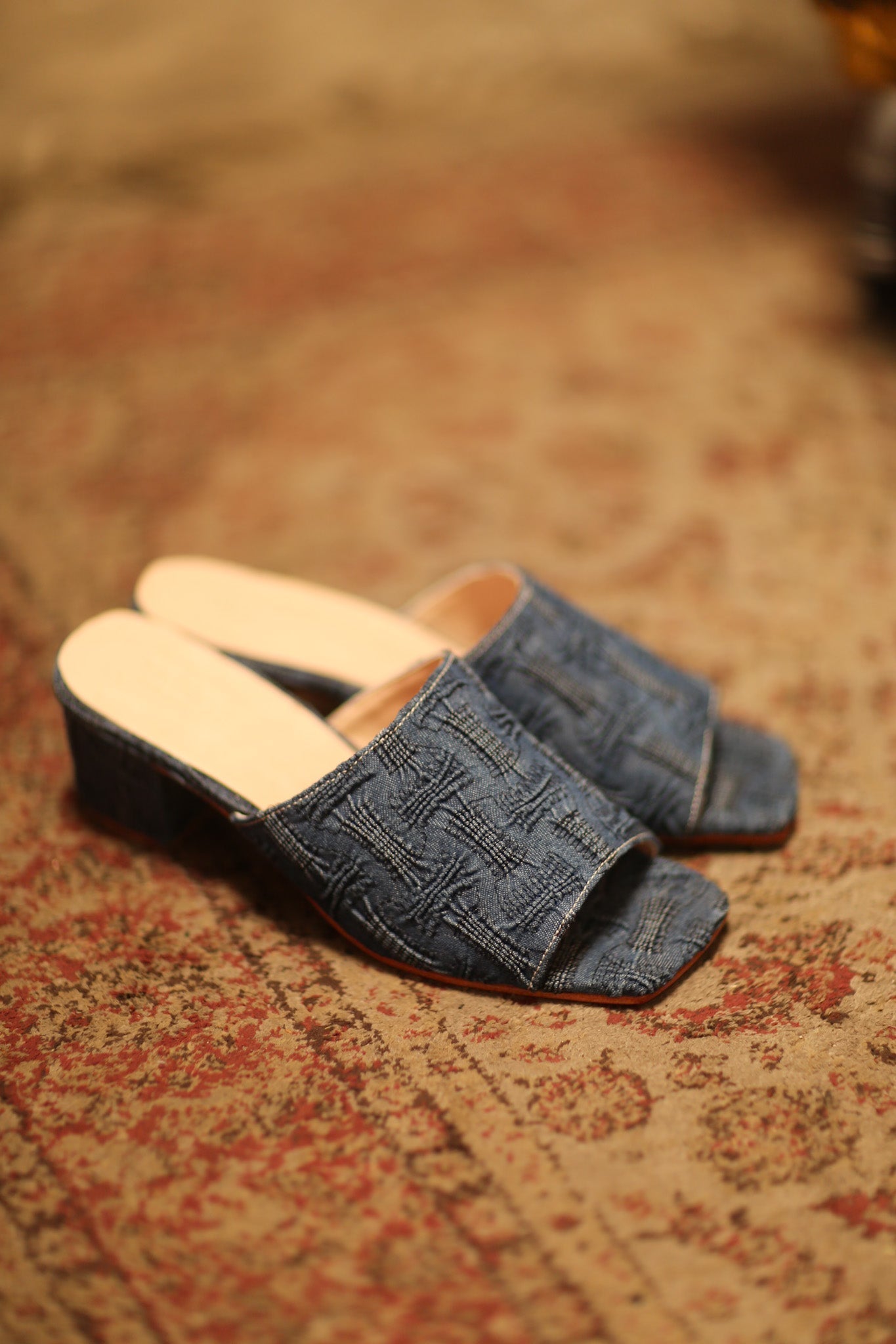 HEELED DENIM MULES JANBU - BANGKOK TAILOR CLOTHING STORE - HANDMADE CLOTHING