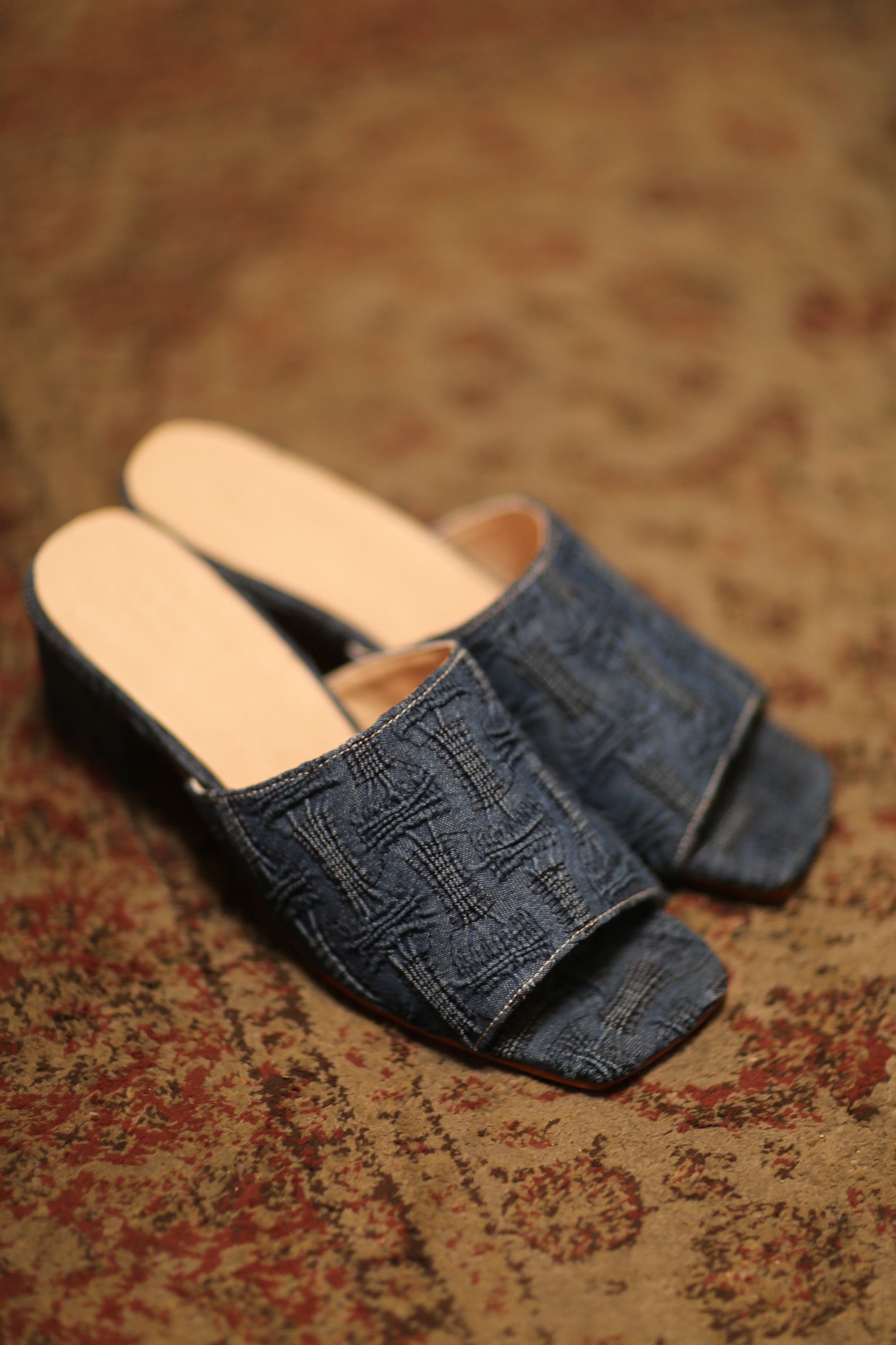 HEELED DENIM MULES JANBU - BANGKOK TAILOR CLOTHING STORE - HANDMADE CLOTHING