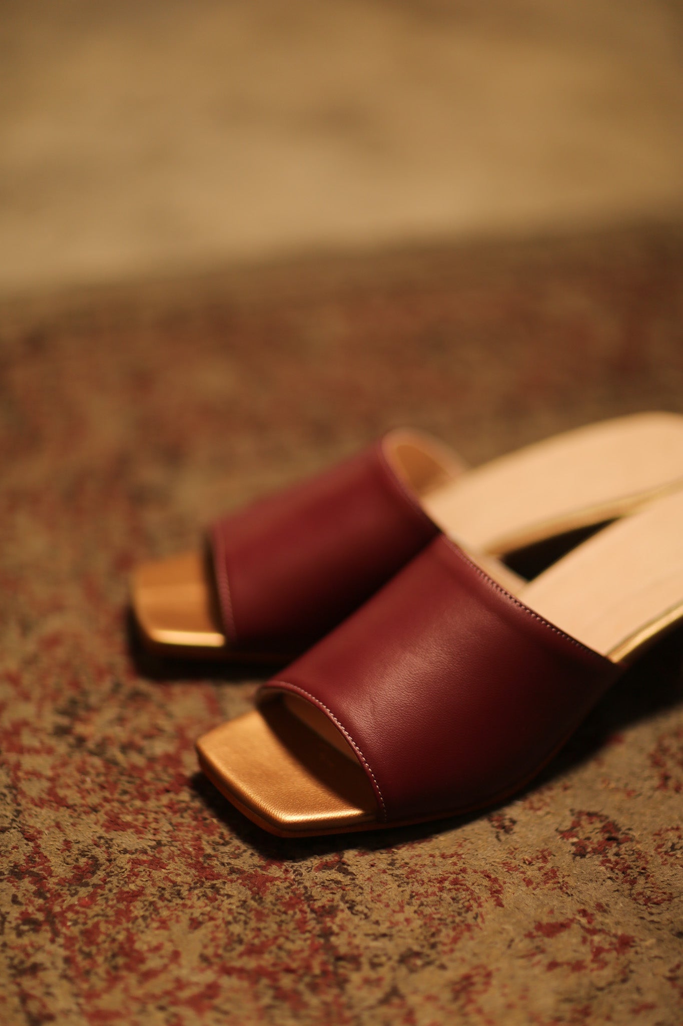 HEELED LEATHER MULES LORIN WINE RED GOLD - BANGKOK TAILOR CLOTHING STORE - HANDMADE CLOTHING