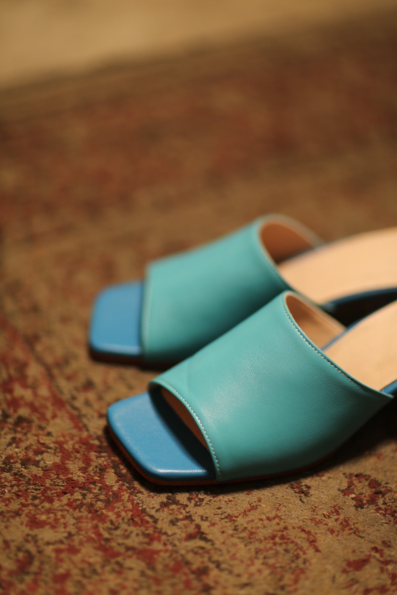 HEELED LEATHER MULES TURQUOISE AQUA BLUE - BANGKOK TAILOR CLOTHING STORE - HANDMADE CLOTHING