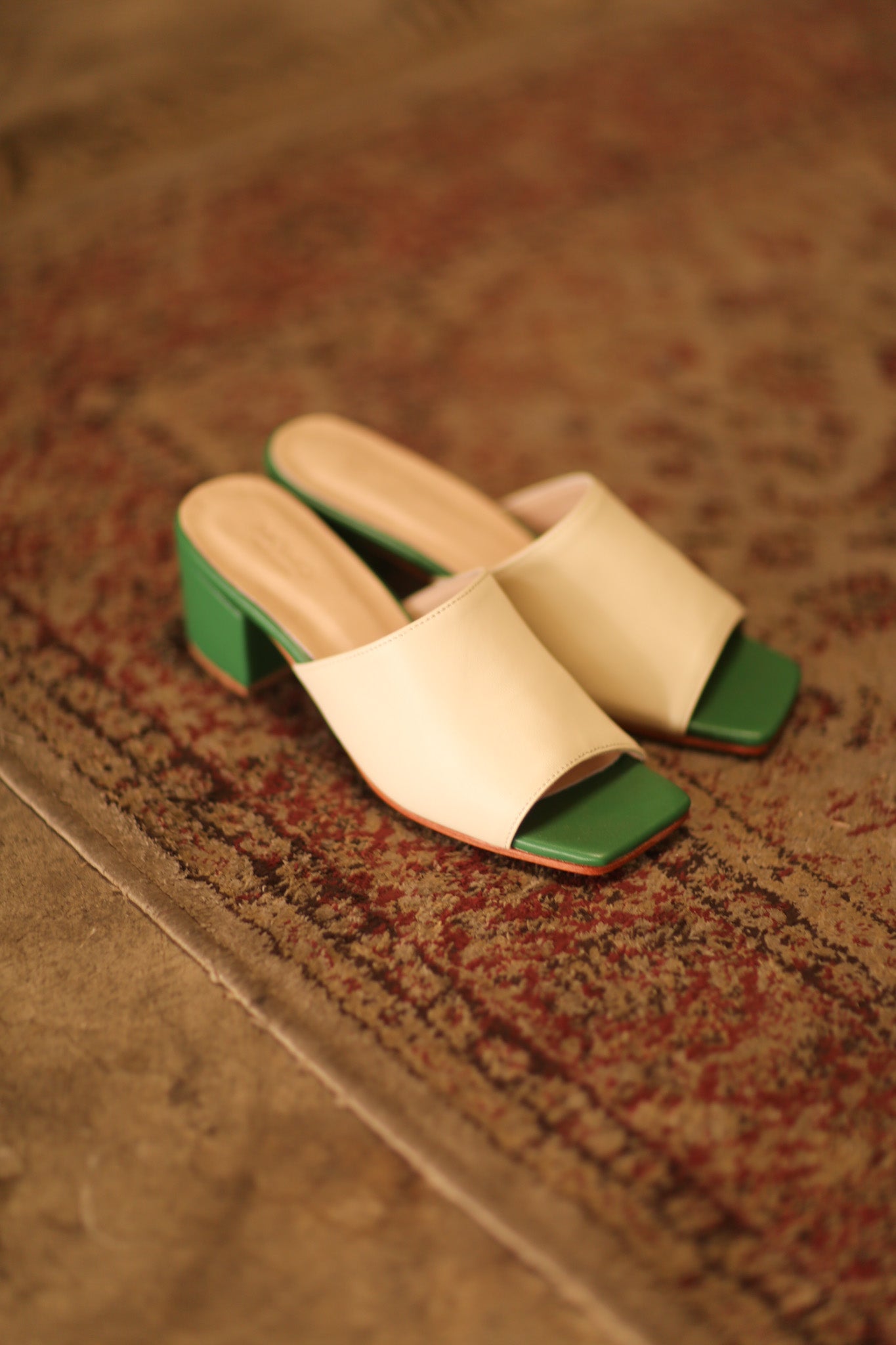 HEELED MULES LORIN CREAM GREEN - BANGKOK TAILOR CLOTHING STORE - HANDMADE CLOTHING