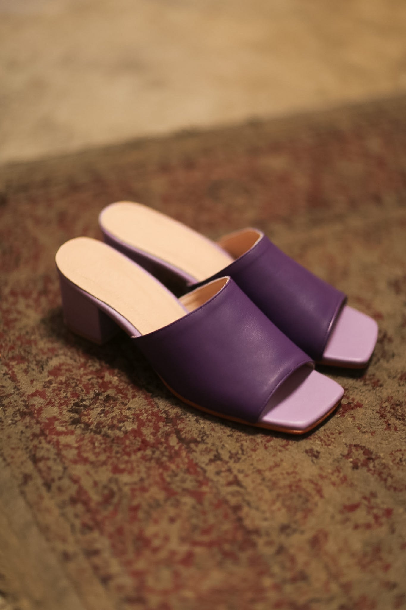 HEELED MULES LORIN PURPLE LAVENDER - BANGKOK TAILOR CLOTHING STORE - HANDMADE CLOTHING