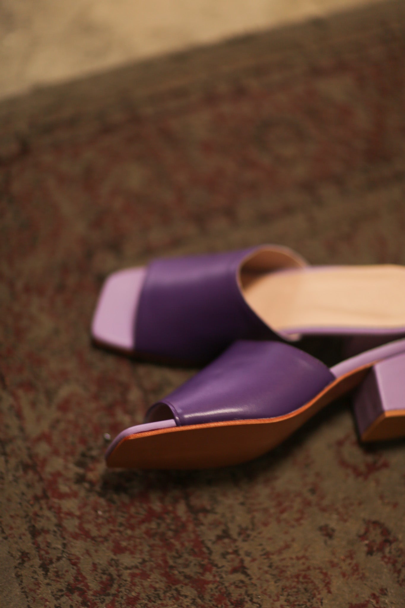 HEELED MULES LORIN PURPLE LAVENDER - BANGKOK TAILOR CLOTHING STORE - HANDMADE CLOTHING