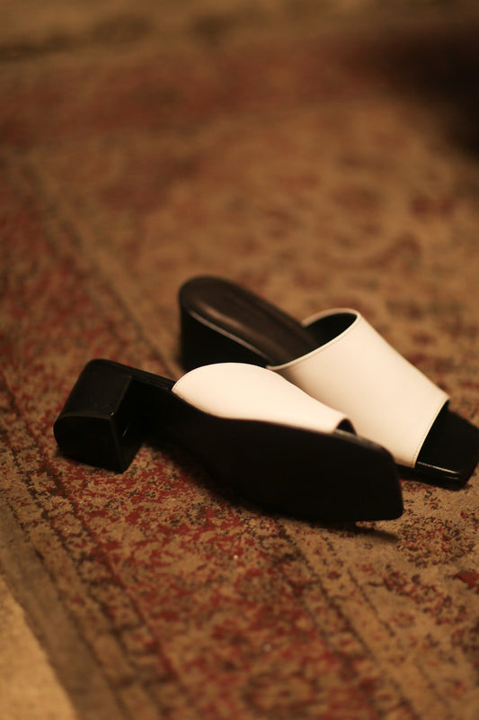 HEELED MULES LORIN WHITE BLACK - BANGKOK TAILOR CLOTHING STORE - HANDMADE CLOTHING