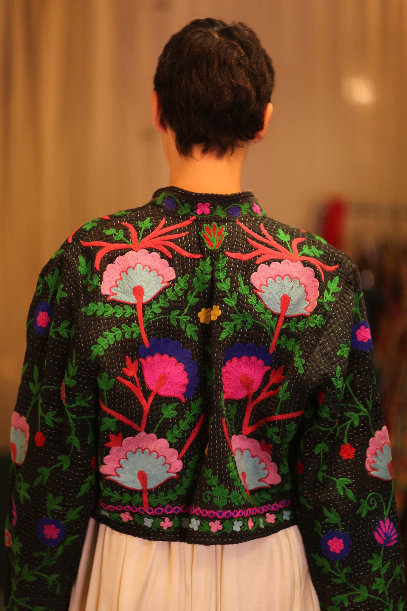 INGRID EMBROIDERED SHORT JACKET PANNWE - BANGKOK TAILOR CLOTHING STORE - HANDMADE CLOTHING