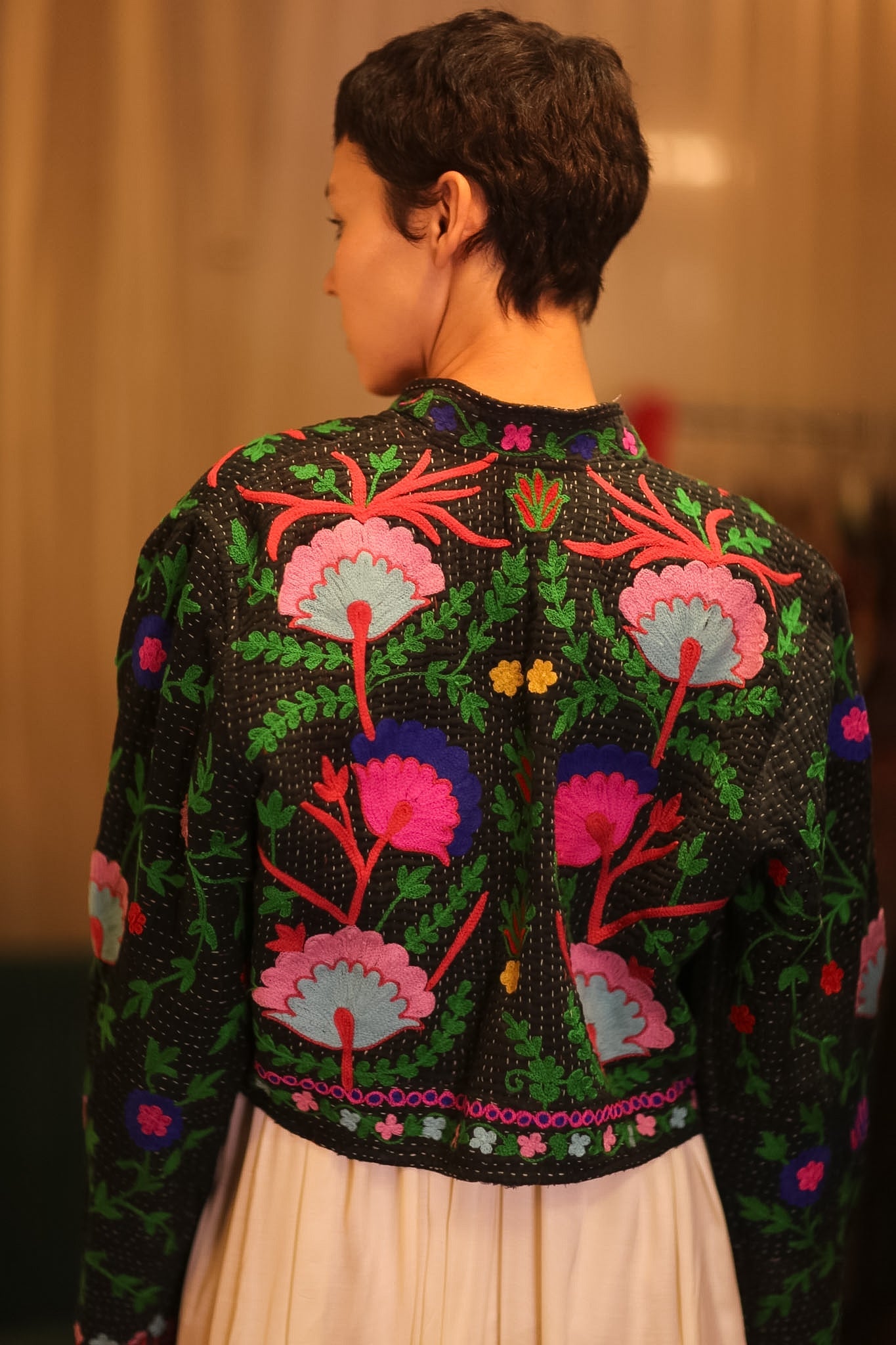INGRID EMBROIDERED SHORT JACKET PANNWE - BANGKOK TAILOR CLOTHING STORE - HANDMADE CLOTHING